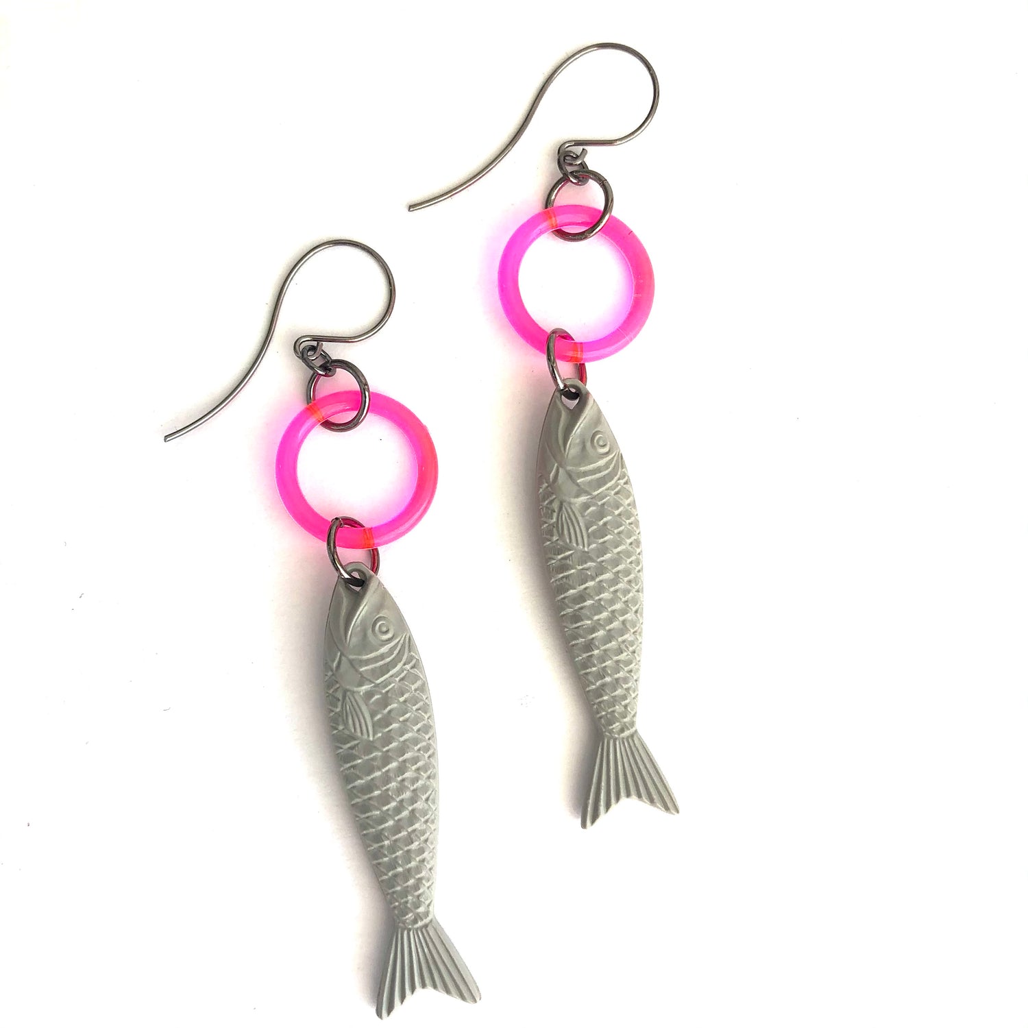 Grey &amp; Neon Pink Fish A Lure-Ing Earrings