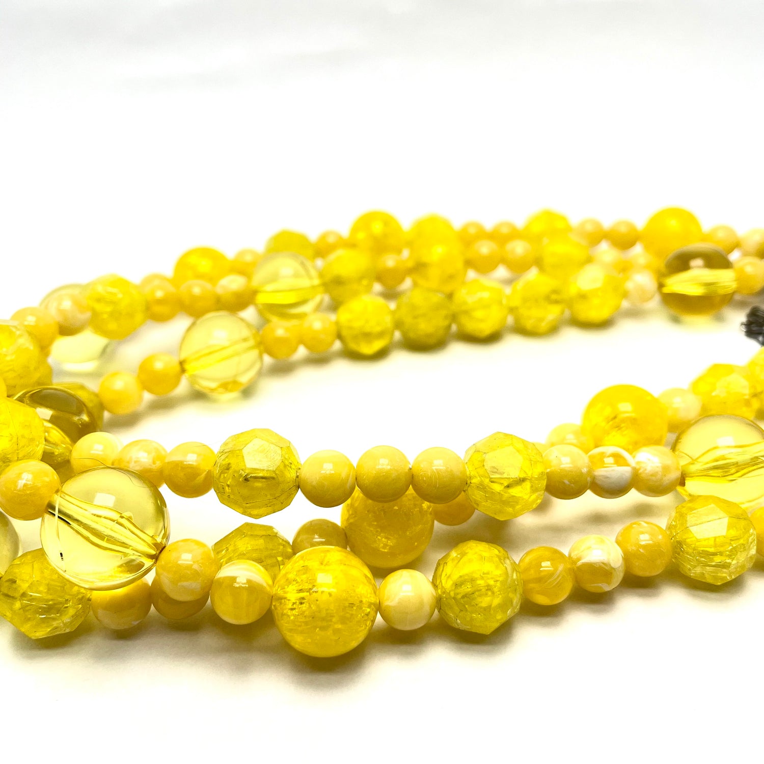 Lemon Yellow Crackle Mix Beaded Morgan Necklace *