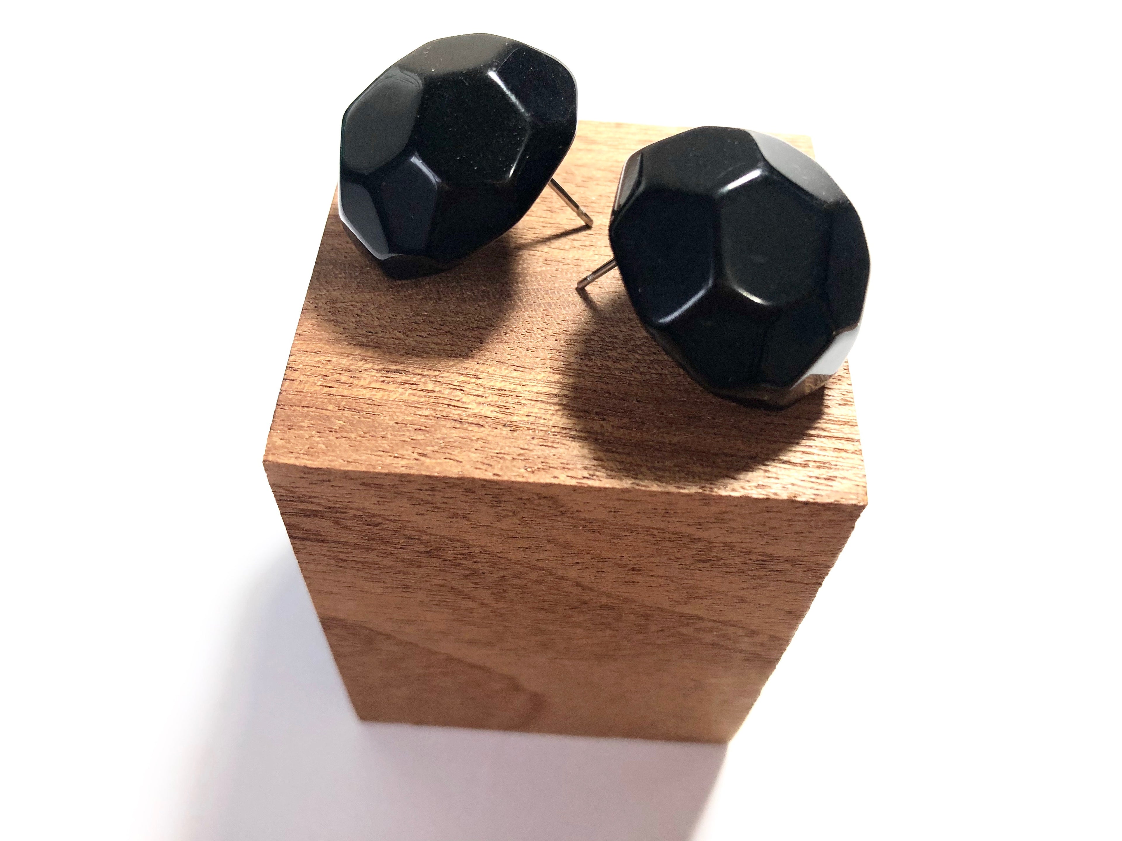 faceted black studs
