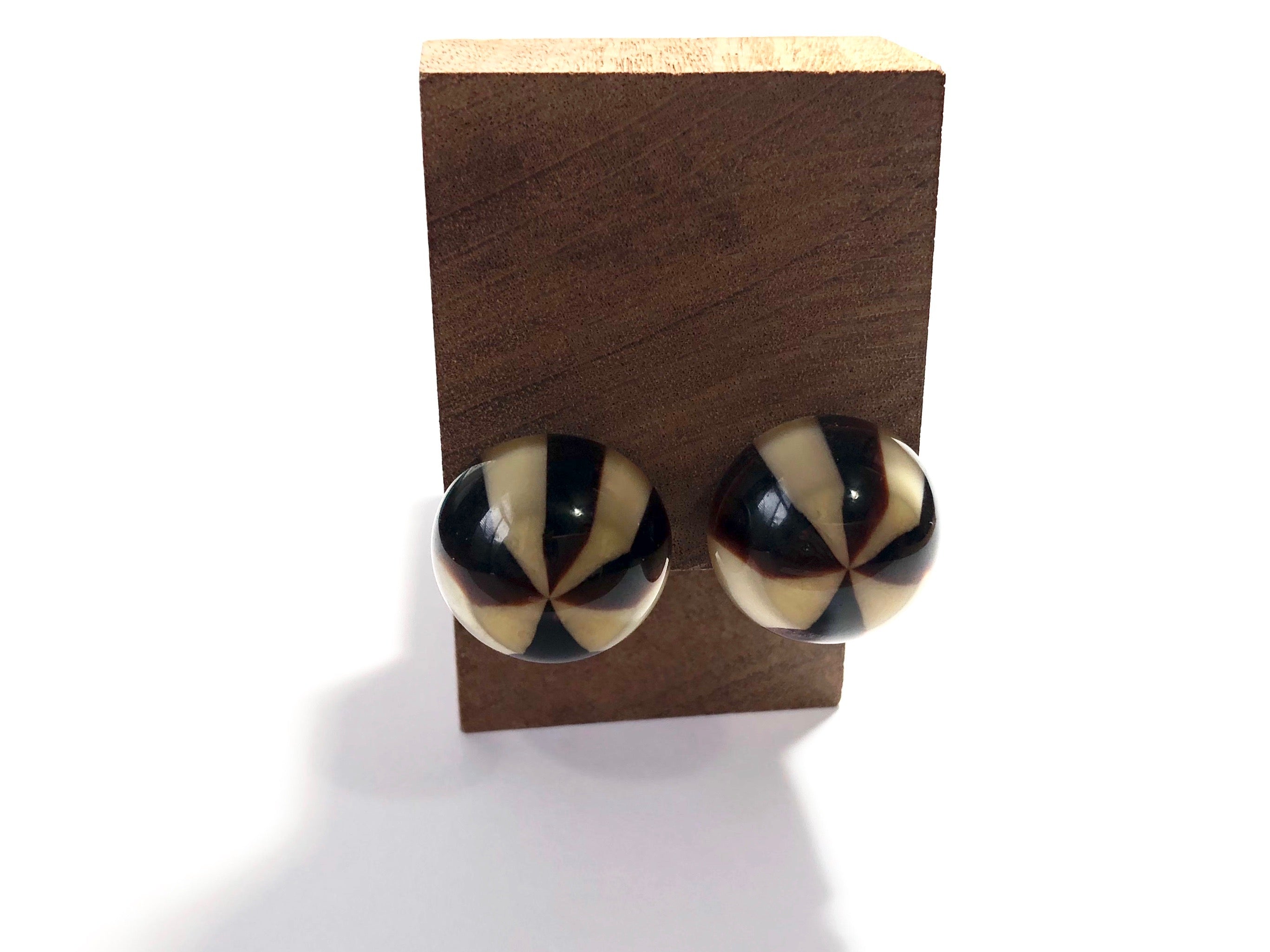 brown stripe stud earrings