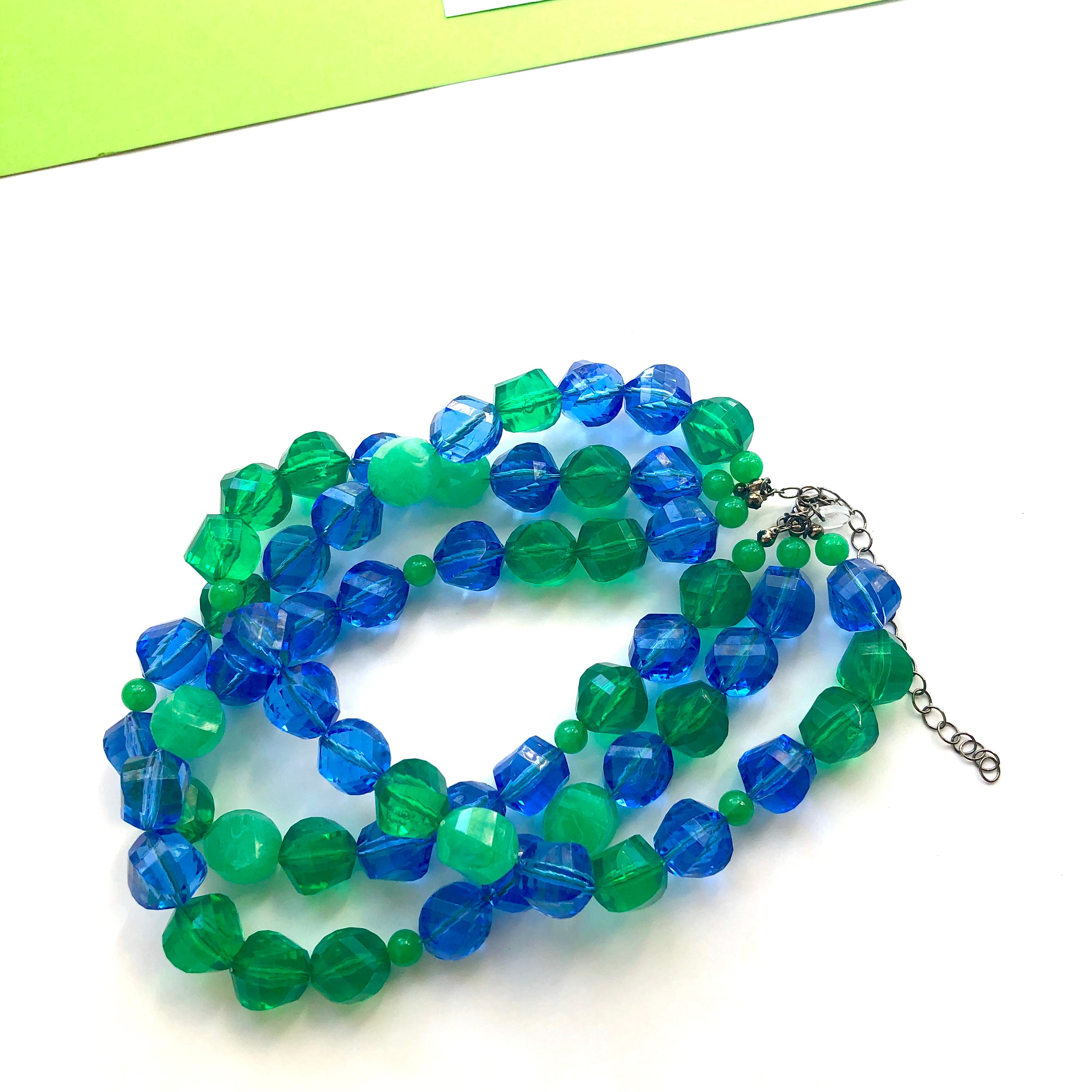 chunky blue green necklace