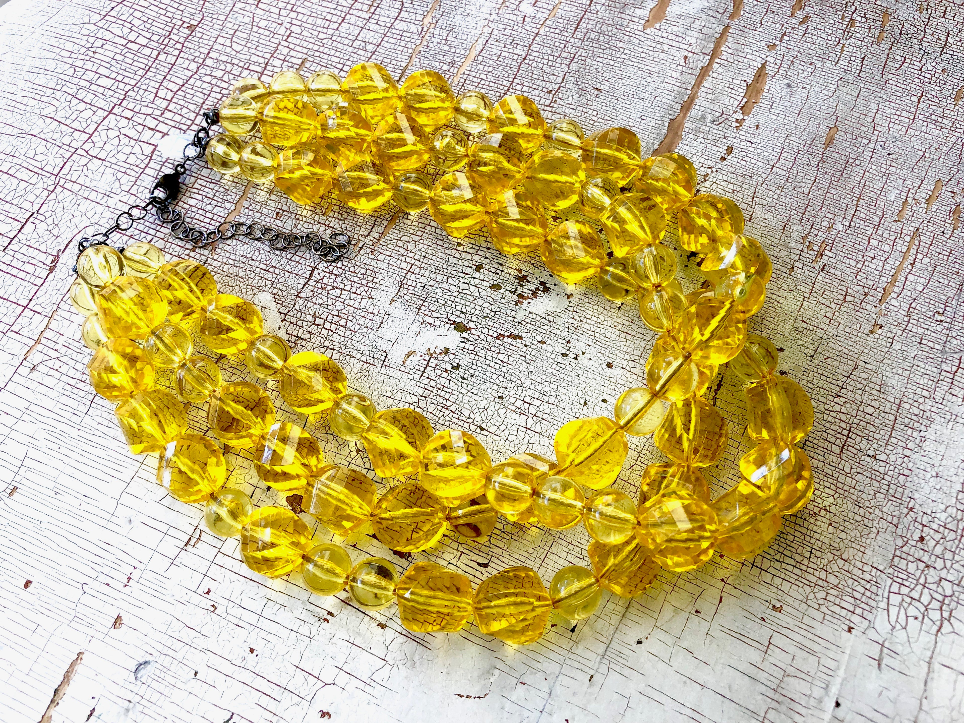 faceted beads necklace