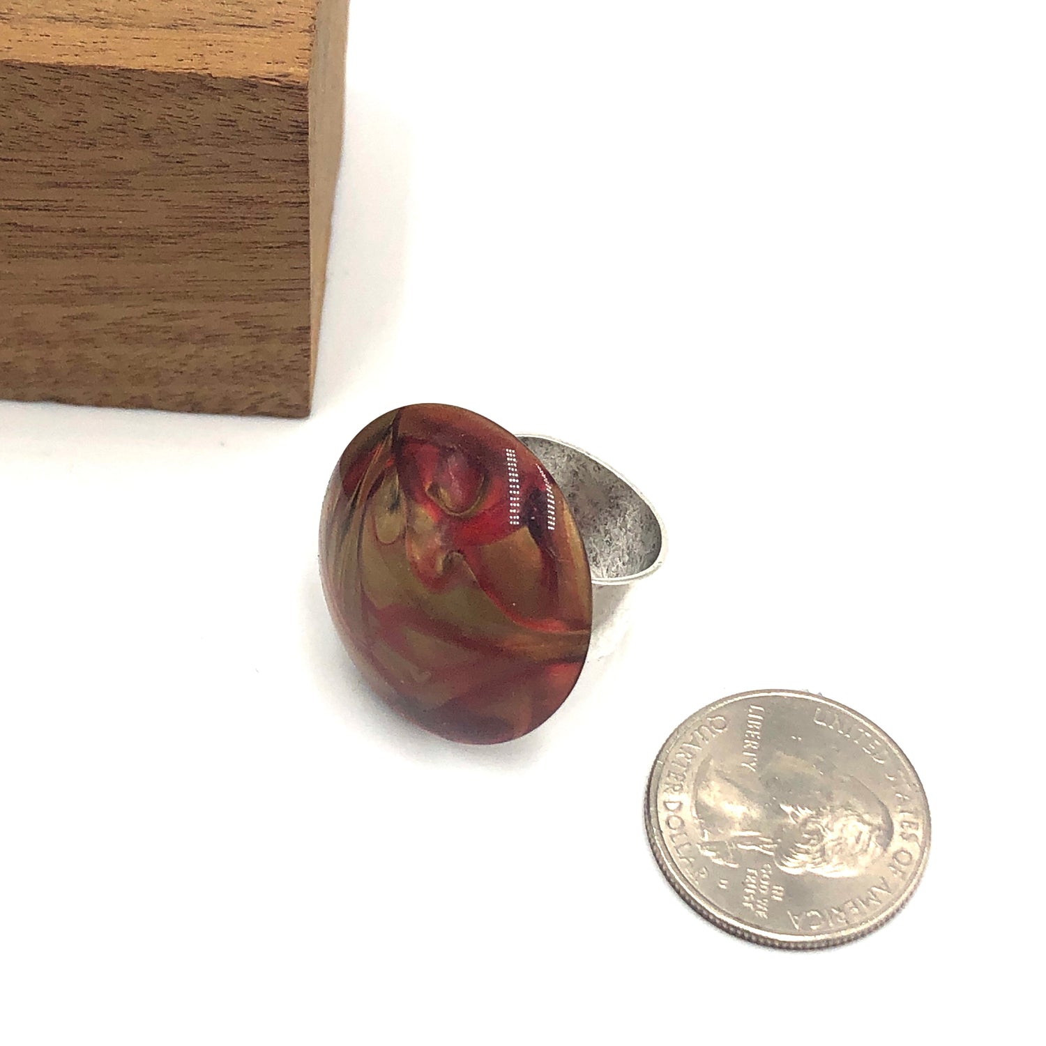 red marbled ring