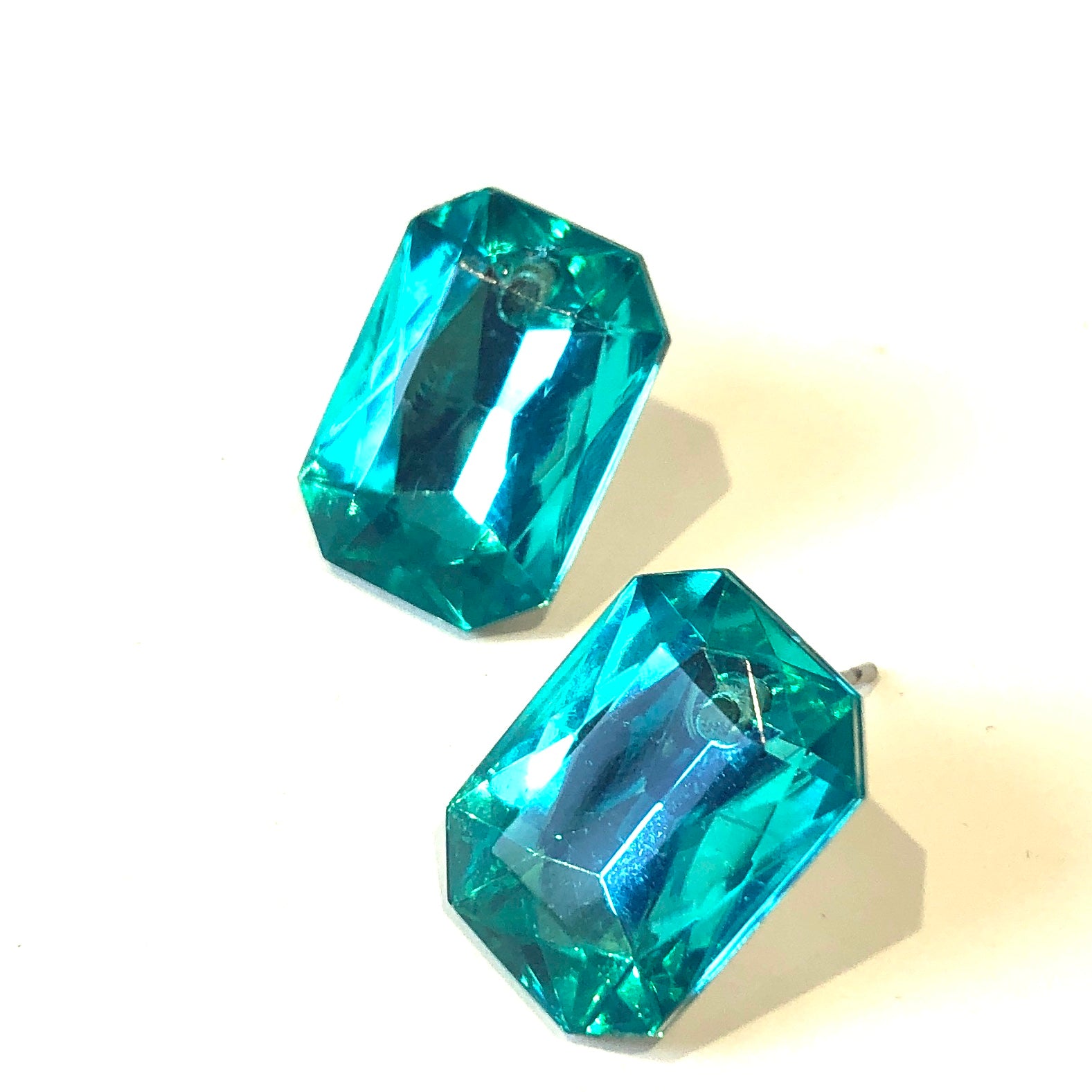 deep green faceted rectangle studs