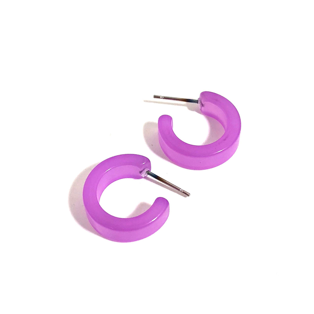 light purple lucite hoop earrings