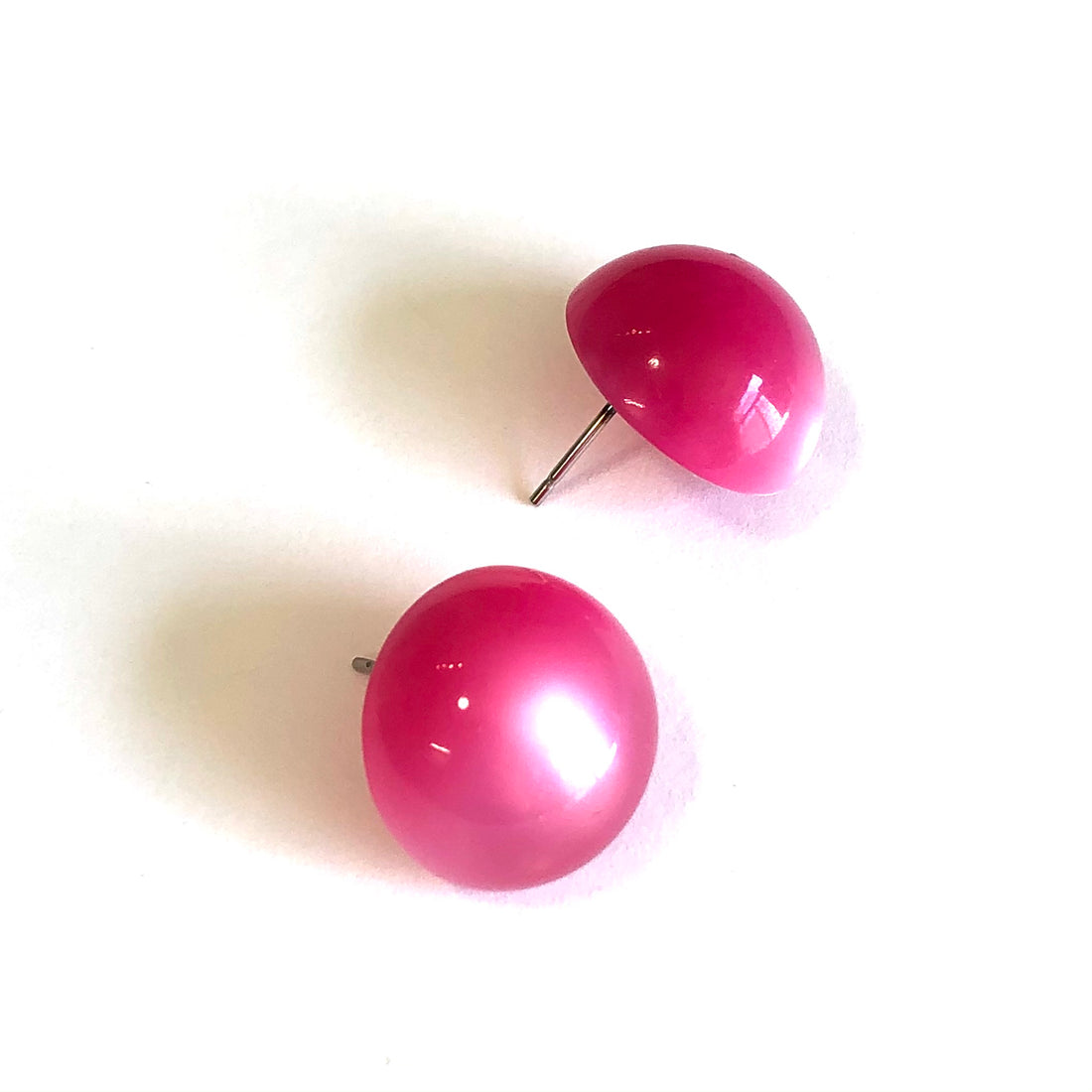 Cranberry Pink Moonglow Retro Button Stud Earrings
