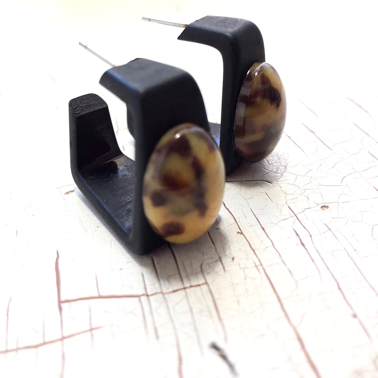 black tortoise glass earrings