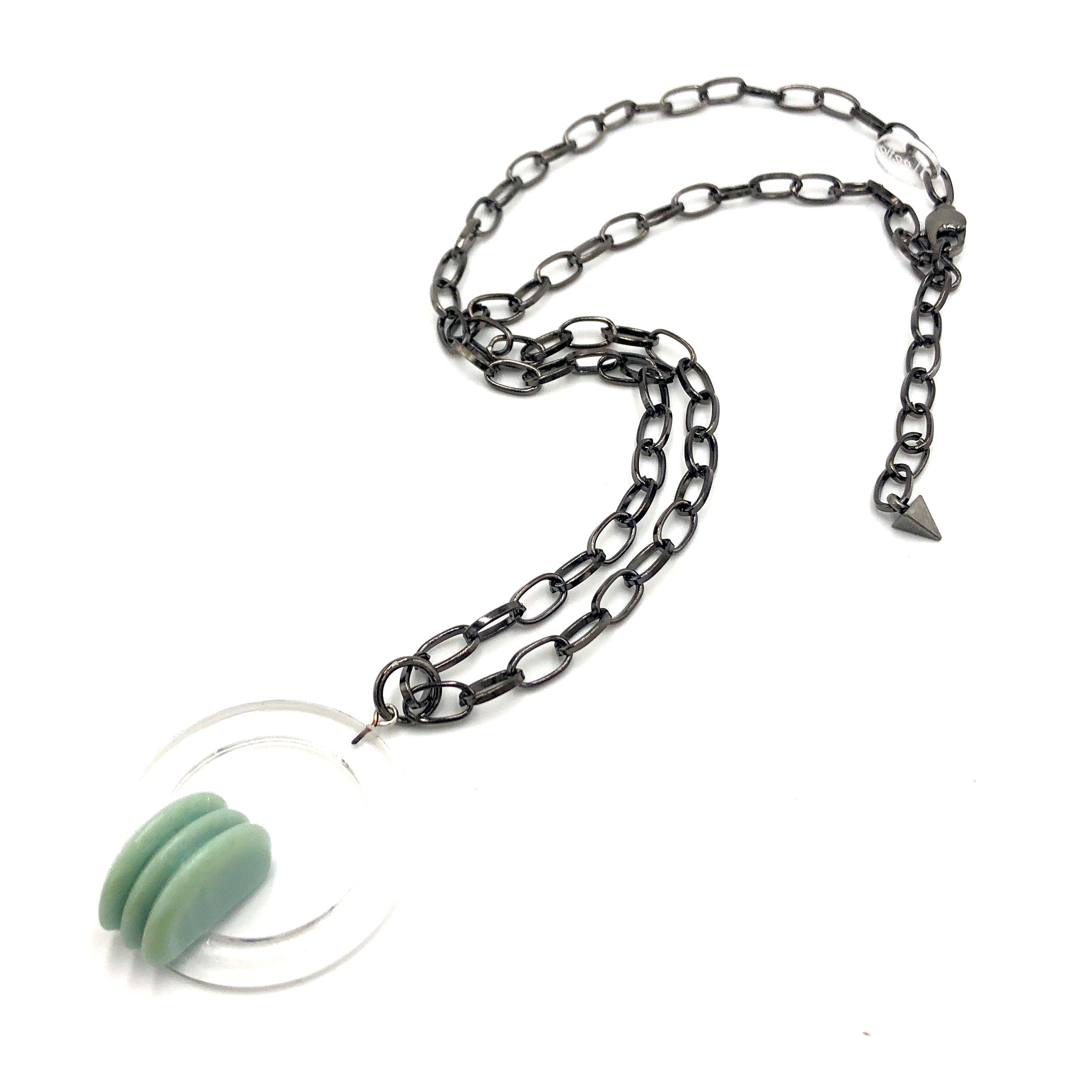 Light Jade Green Arch Carved Deco Chain Necklace