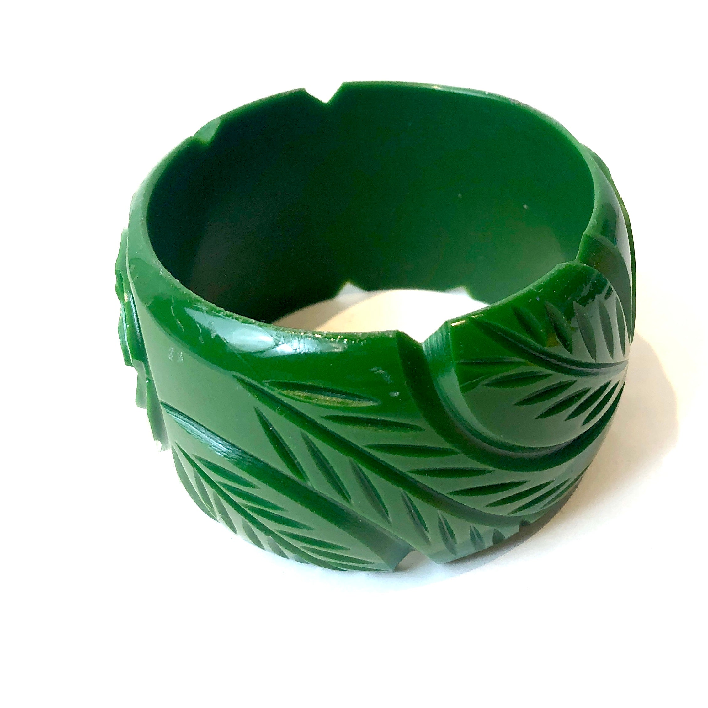 green bracelet