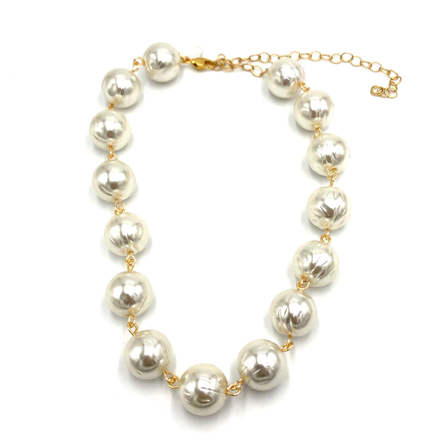Wrinkled Pearls Amelia Necklace