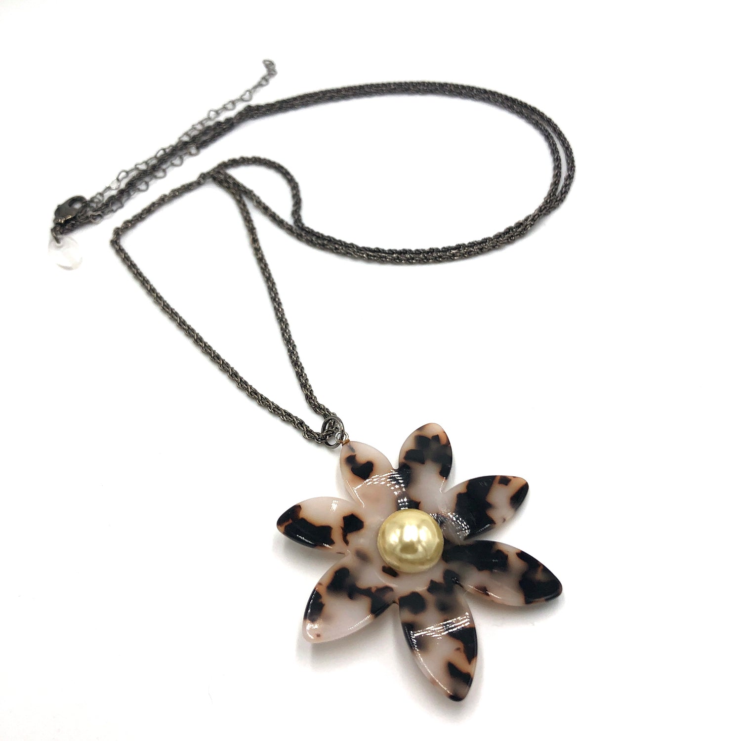 Blonde Tortoise Flower Pendant Chain Necklace - Long Rope
