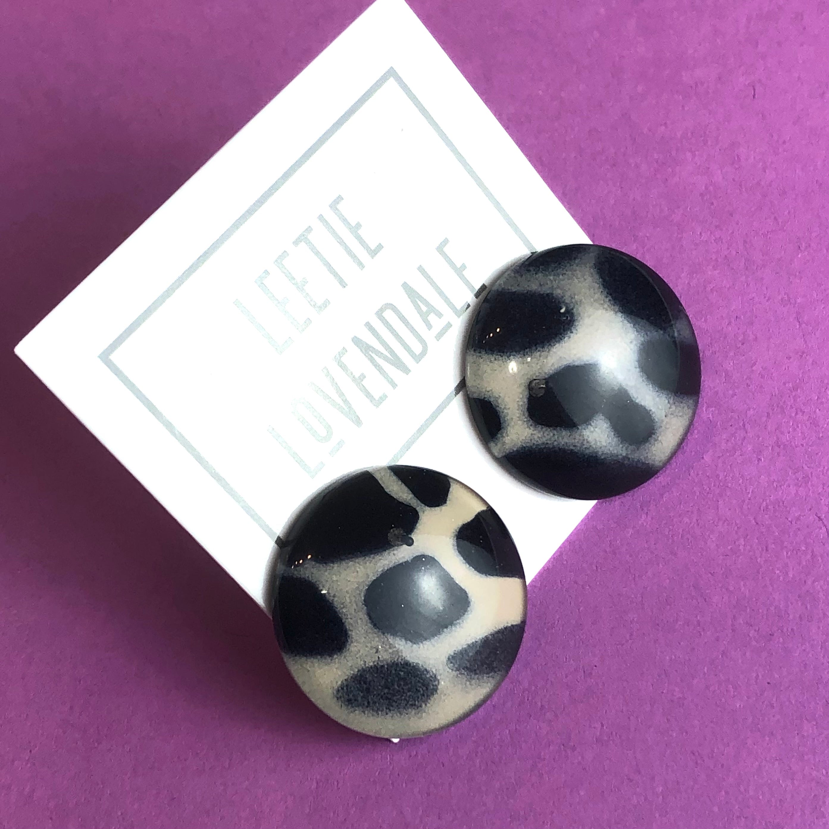 Blonde Leopard Shiny Retro Button Stud Earrings