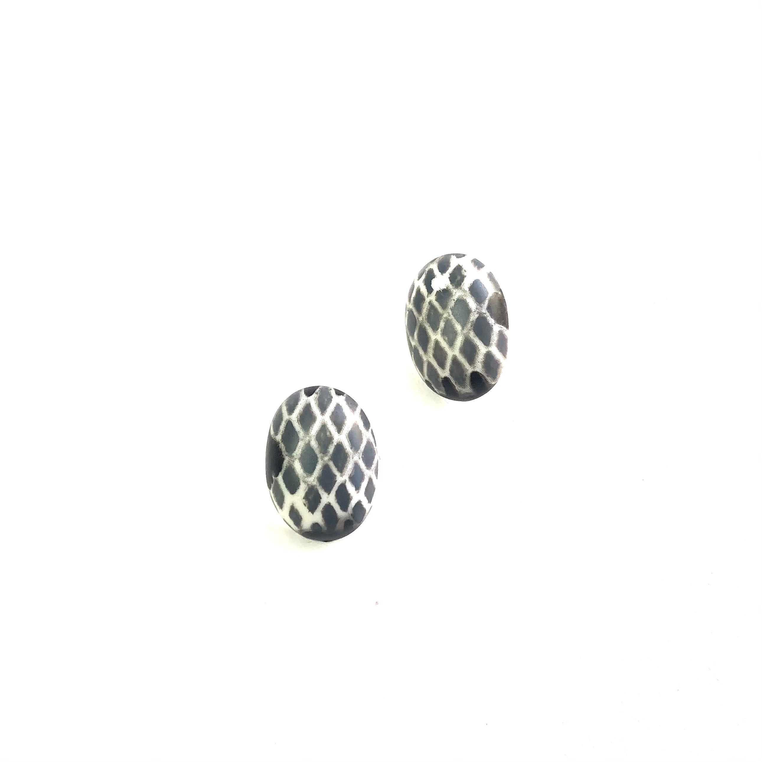 White King Snake Oval Button Studs