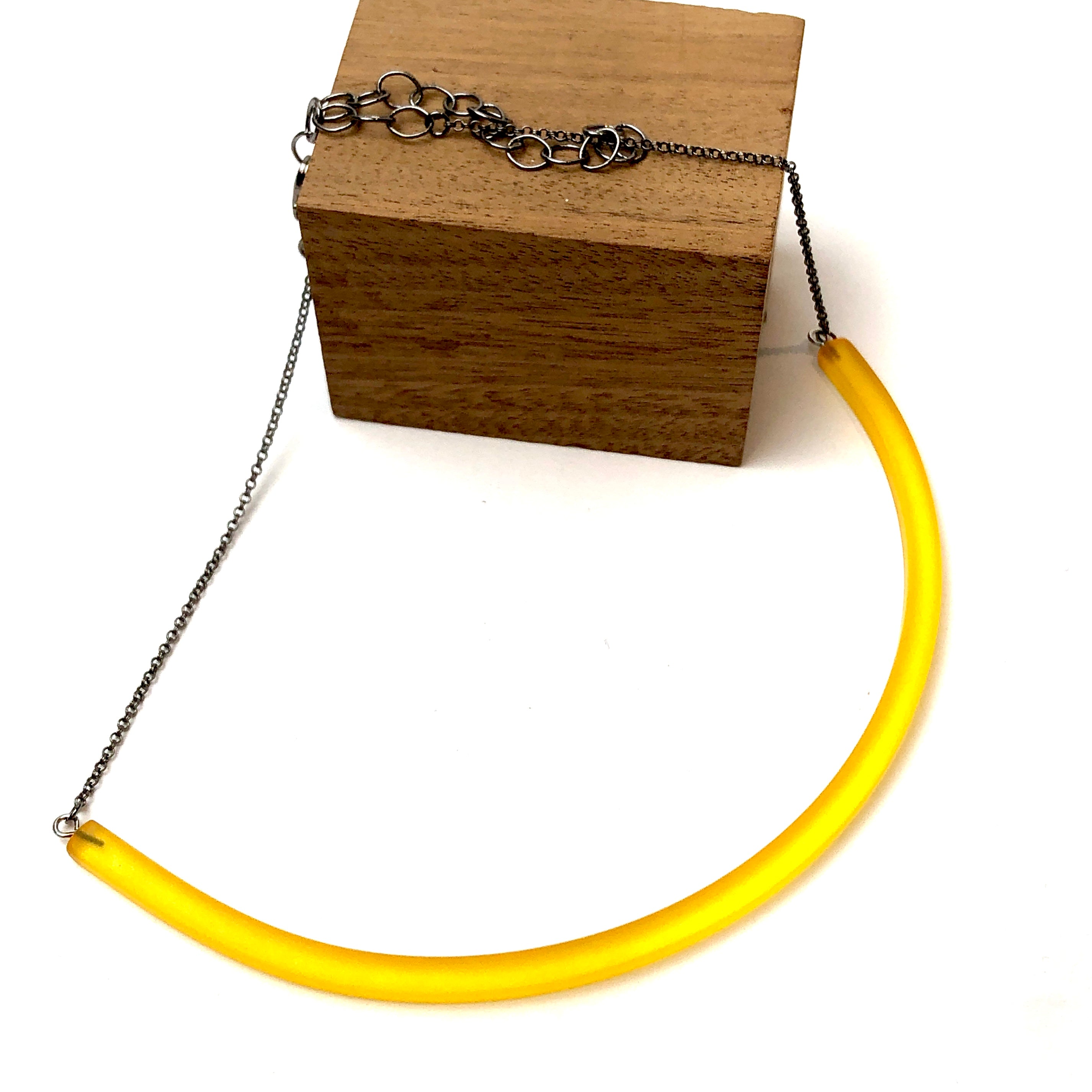 Golden Yellow Frosted Bar Necklace