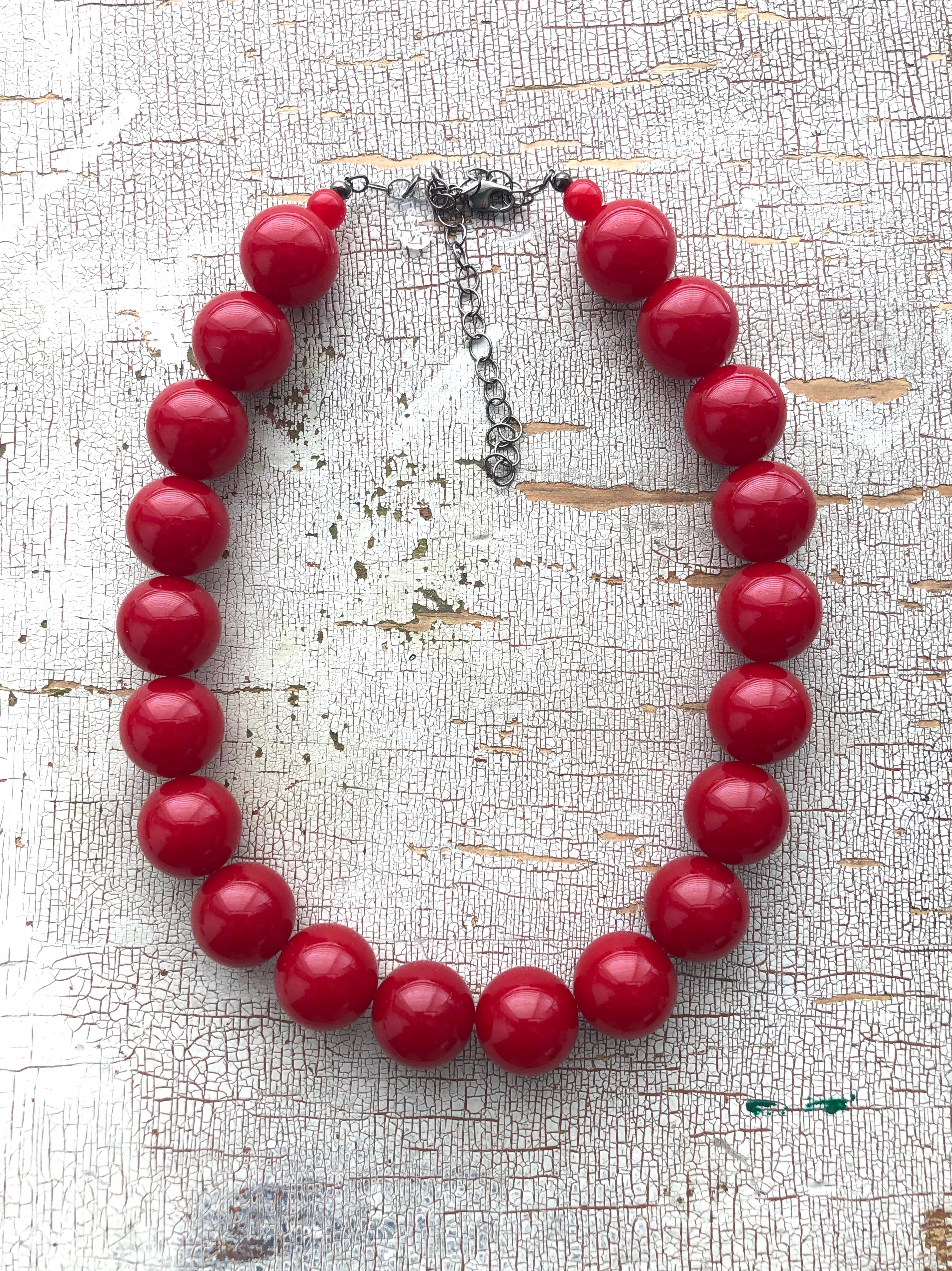 chunky red necklace