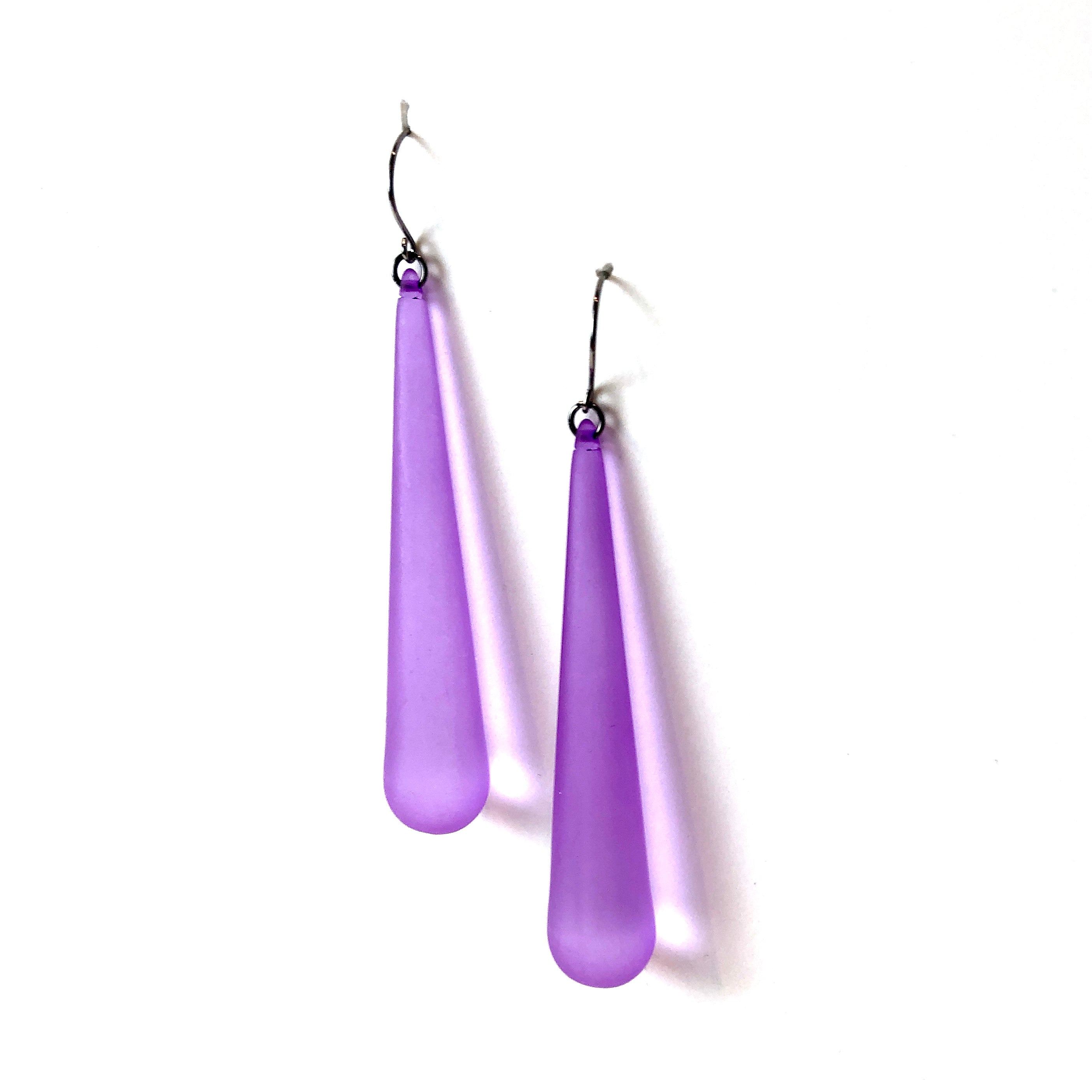 Lilac Frosted Long Teardrop lucite earrings