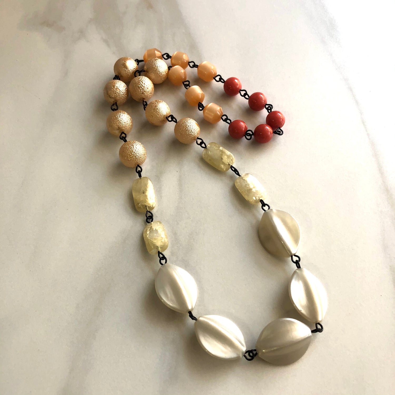creamy pearl necklace