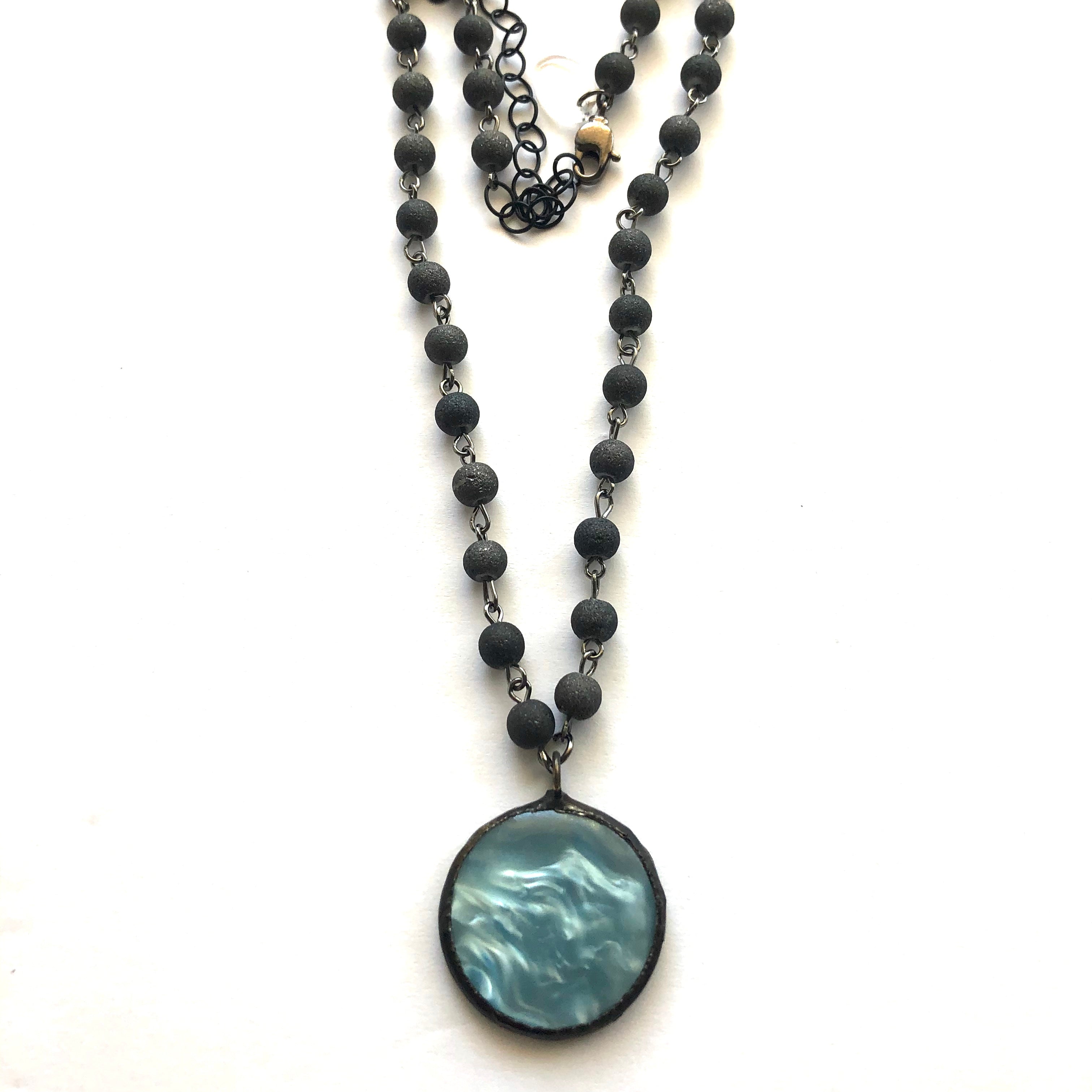 Ice Blue Moonglow &amp; Agate Beaded Layering Necklace - Shortie