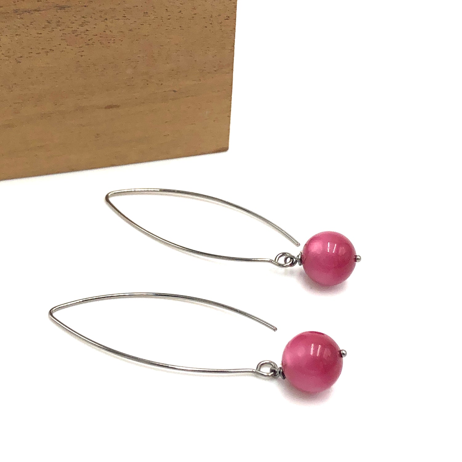 Cranberry Moonglow Raindrop Earrings