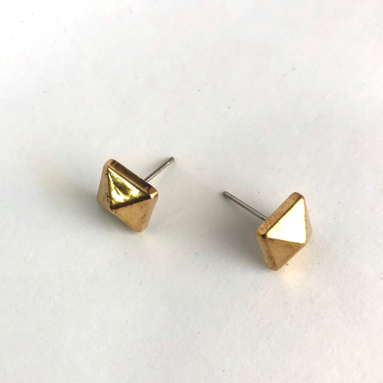Bronze Square Faceted Acrylic Spike Stud Earrings