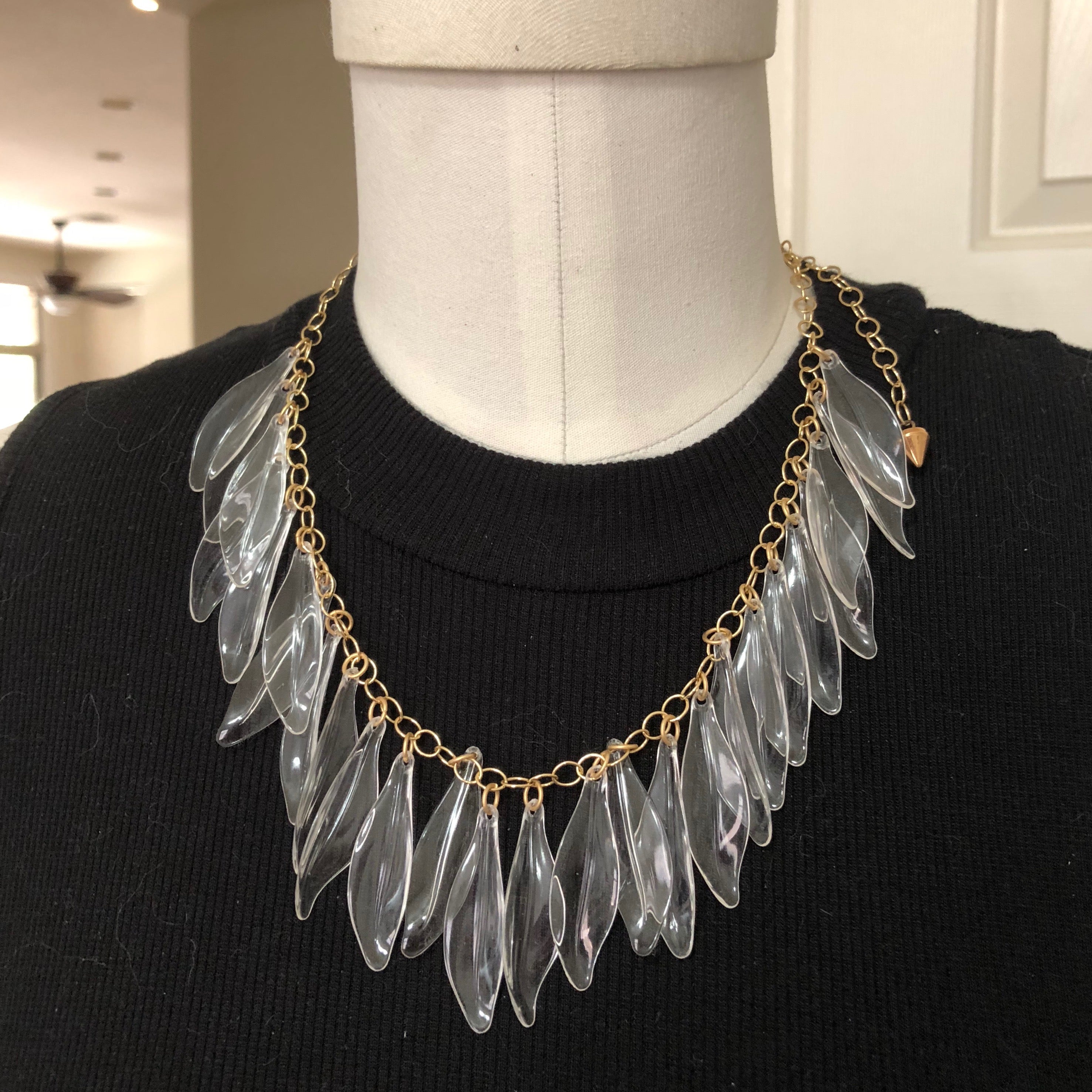 textured necklace
