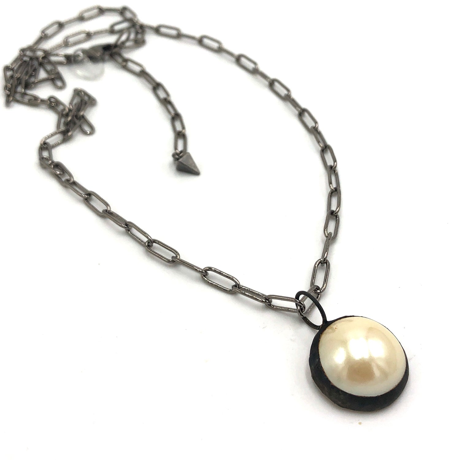 pearl pendant