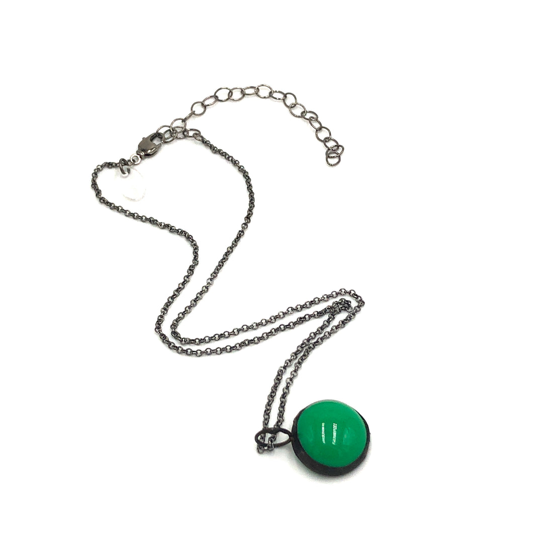 kelly green pendant necklace