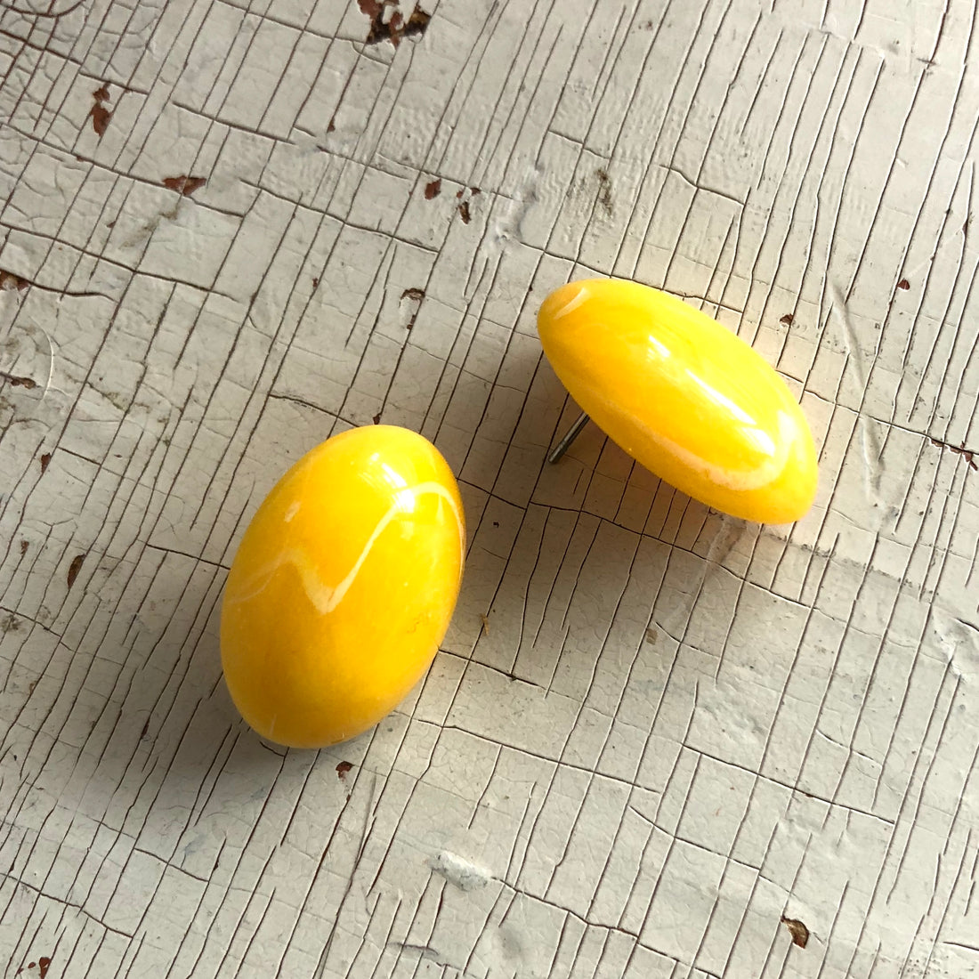 Sunshine Yellow Marbled Oval Button Stud Earrings