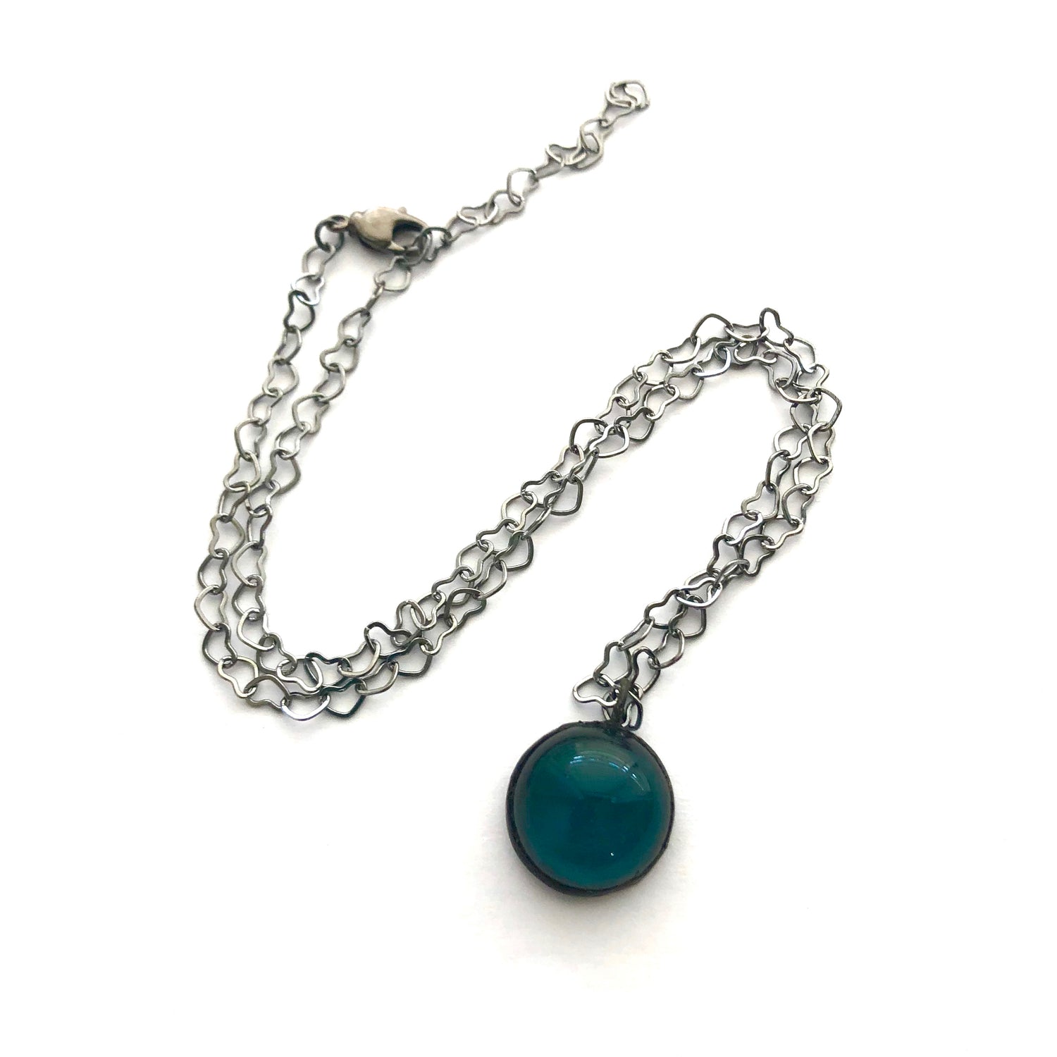 Emerald Transparent &amp; Gun Metal Hearts Layering Necklace - Shortie