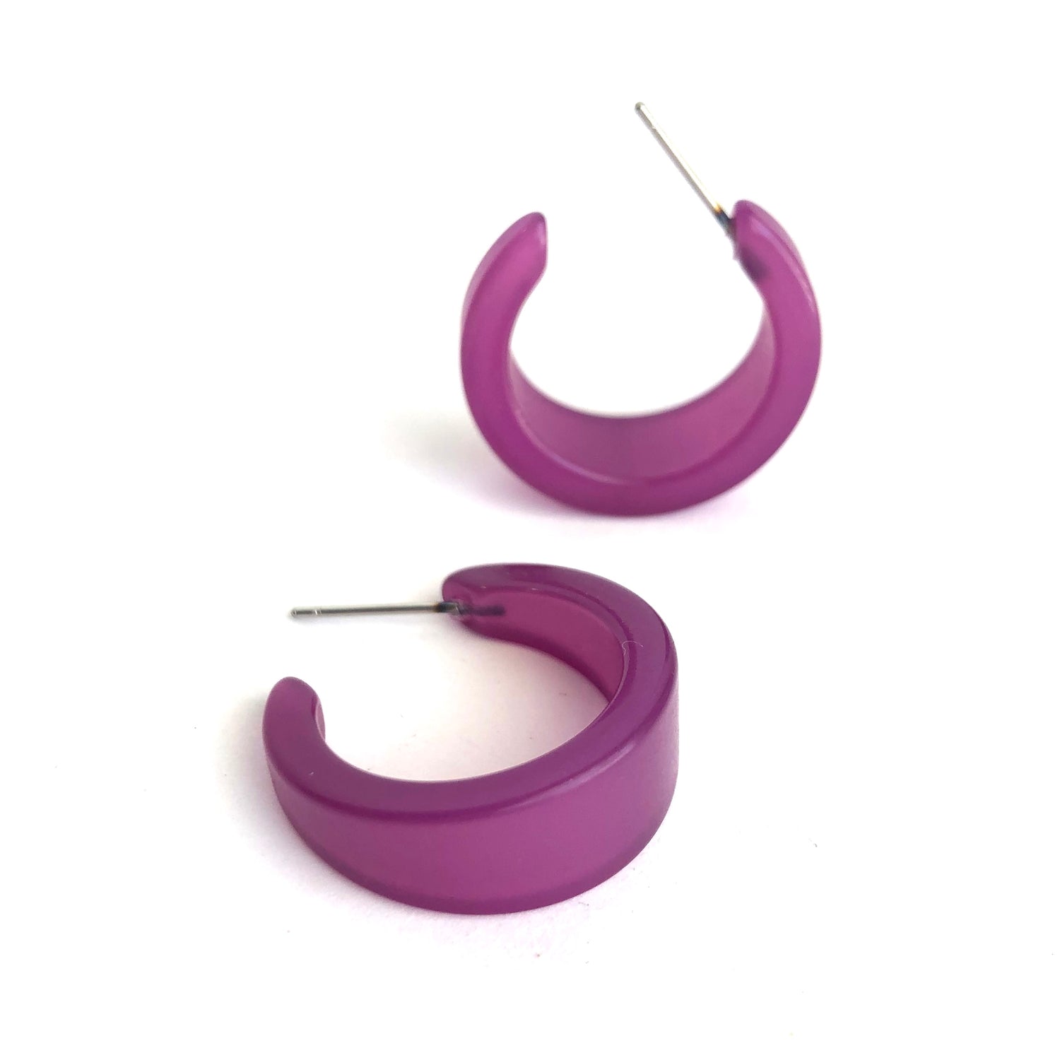 Light Violet Purple Moonglow Tapered Hoop Earrings