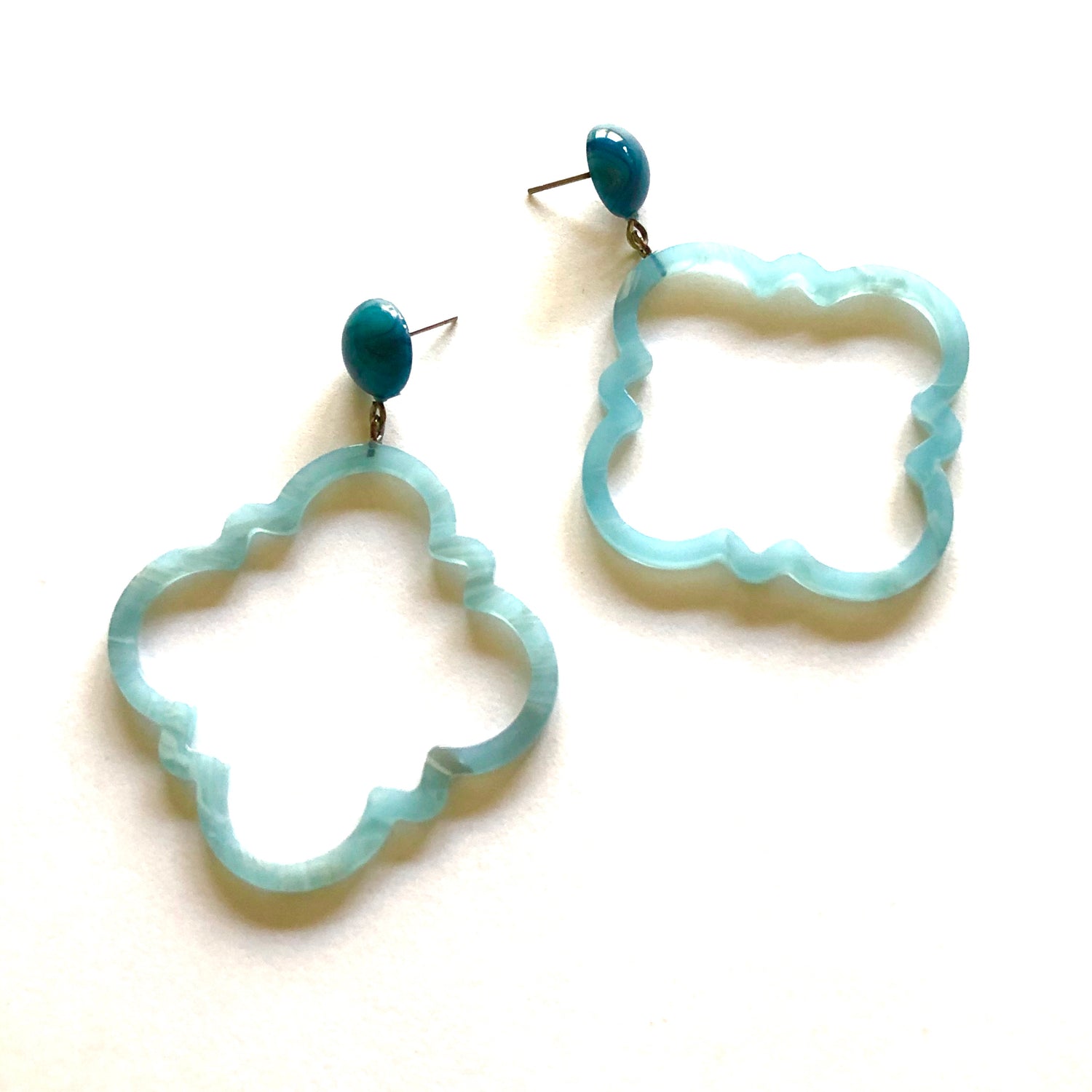 Aqua Blue Marbled Quatrefoil Earrings