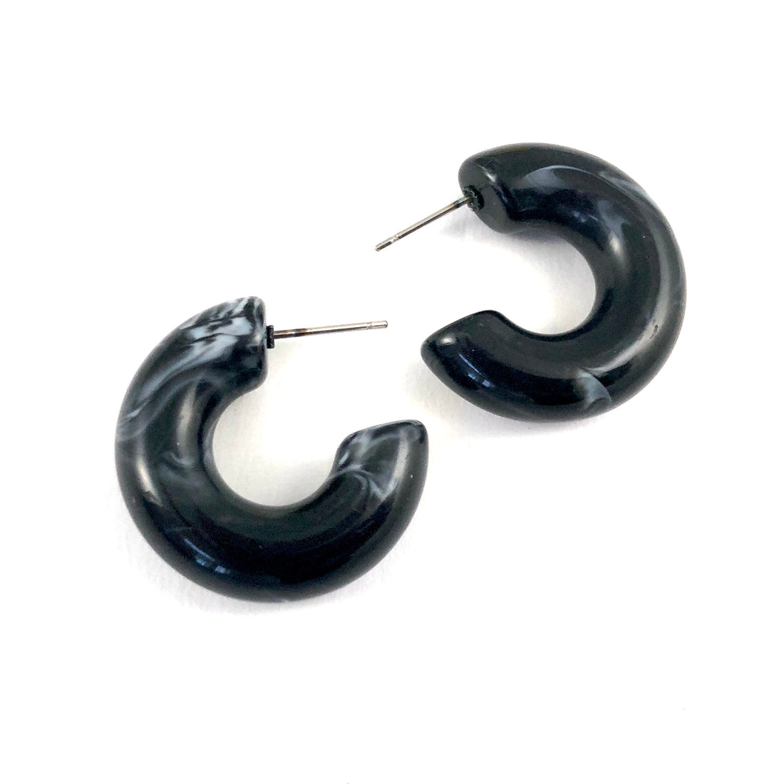 black marbled earrings