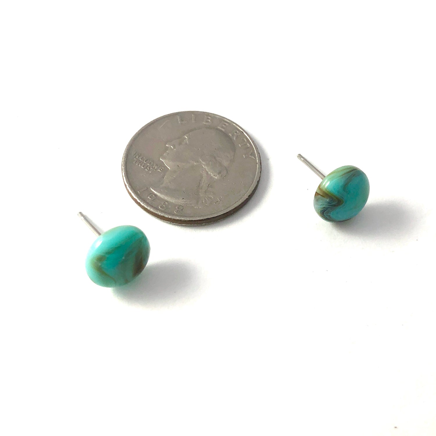 leetie retro studs