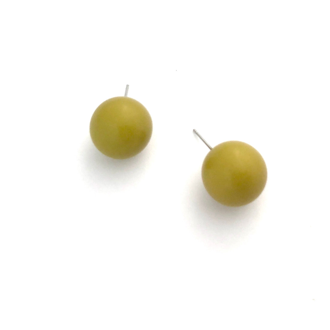 jumbo chartreuse studs