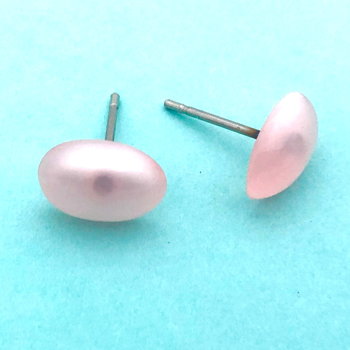 light pink earring