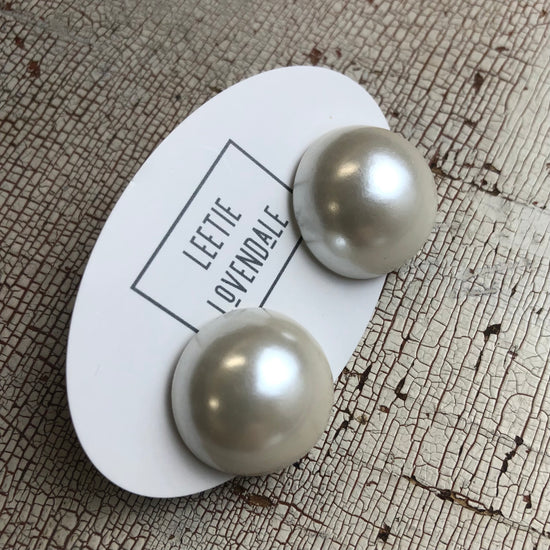 Big Pearl Retro Button Stud Earrings