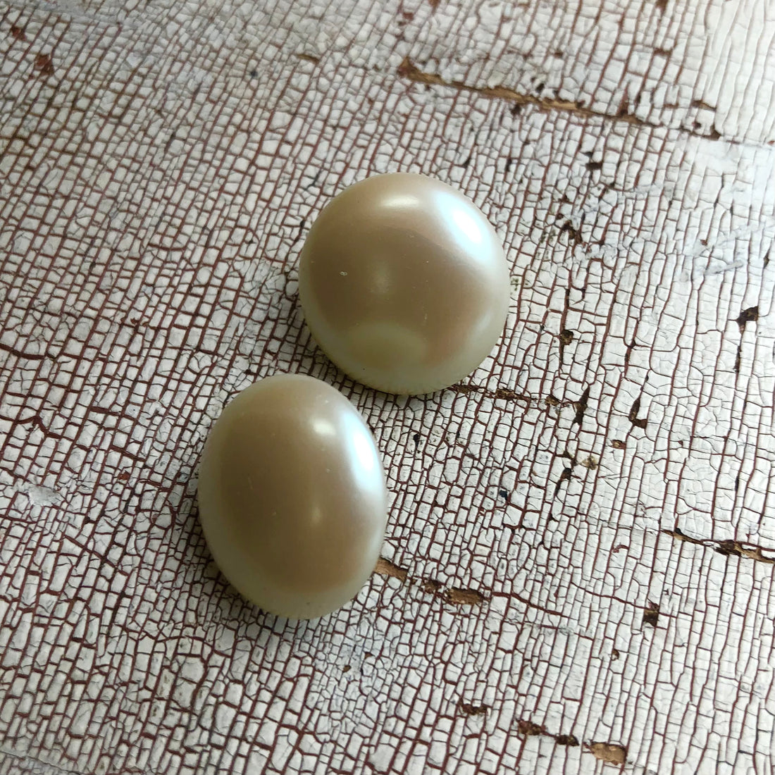 big pearl earrings