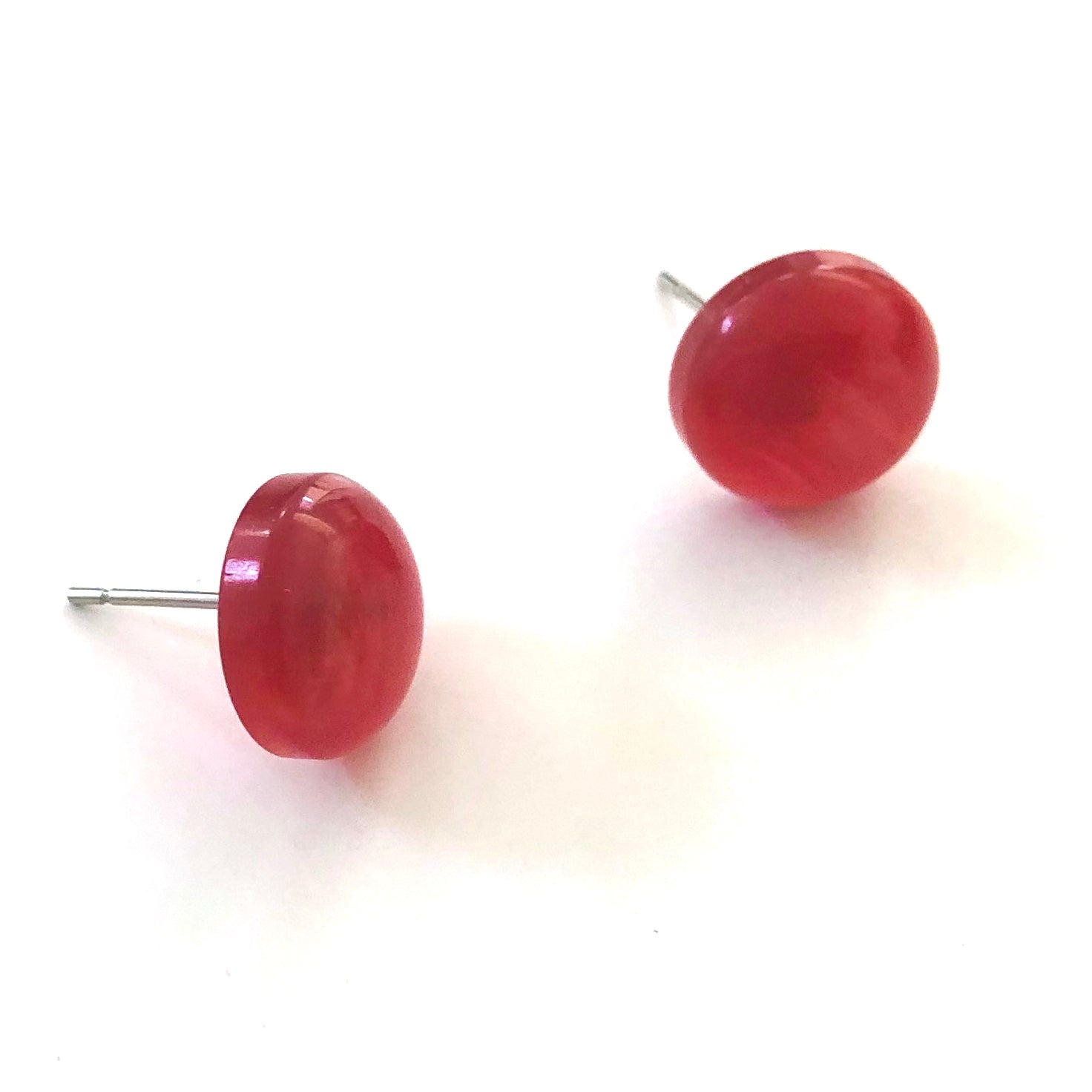 Red Moonglow Retro Button Disc Stud Earrings