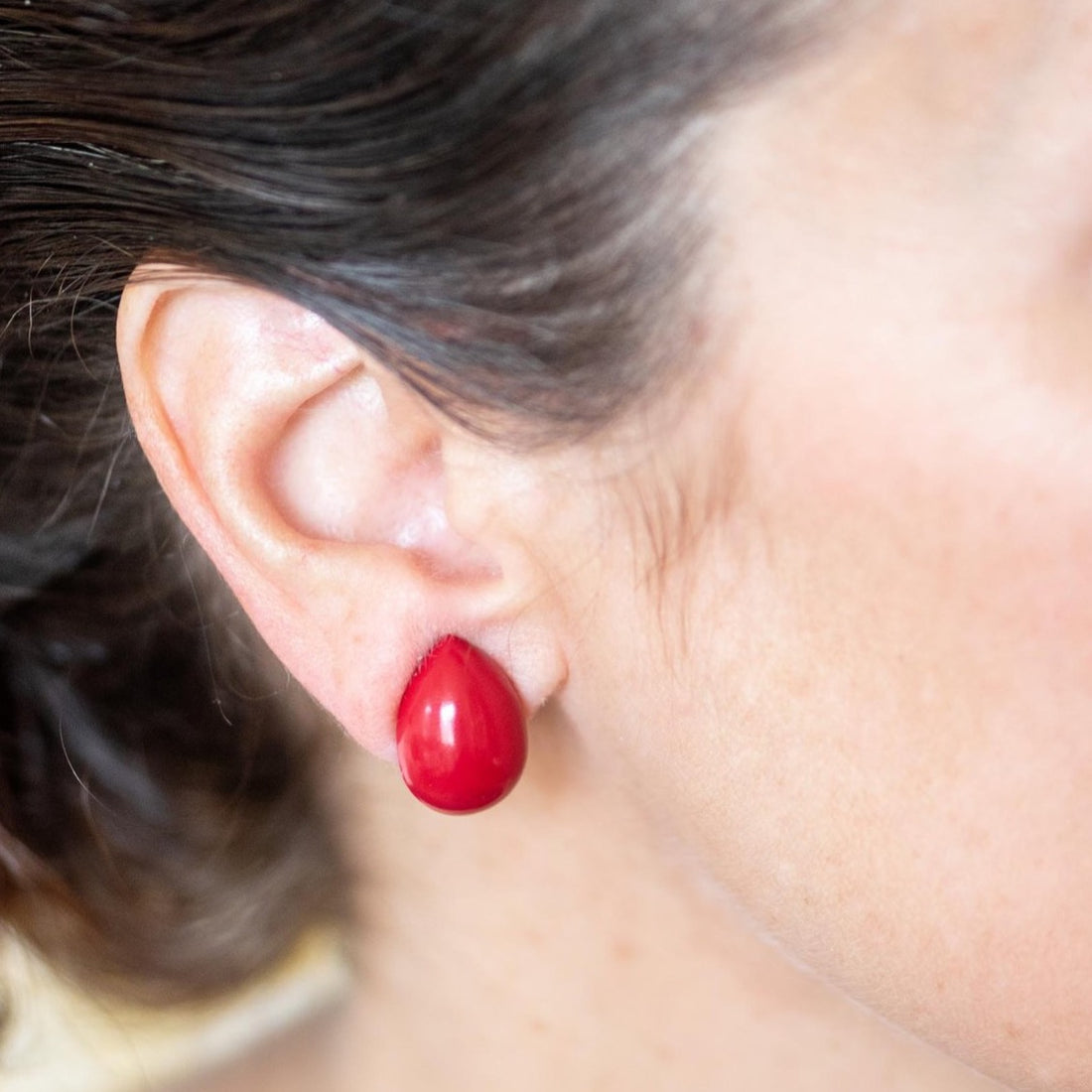Deep Garnet Red Teardrop Stud Earrings