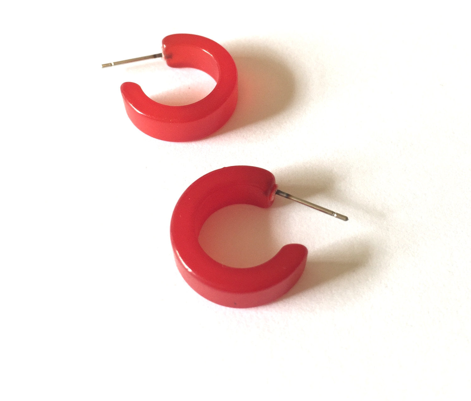 small bright red hoops