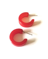 small red hoops