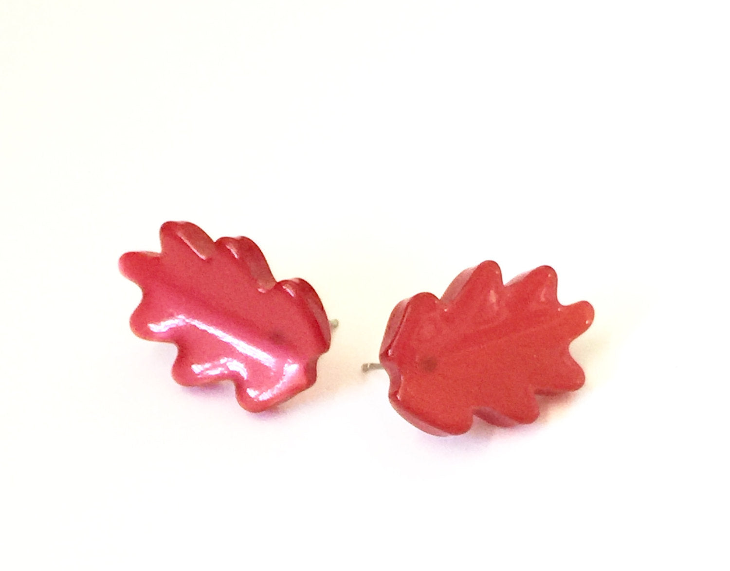 red leaves studs