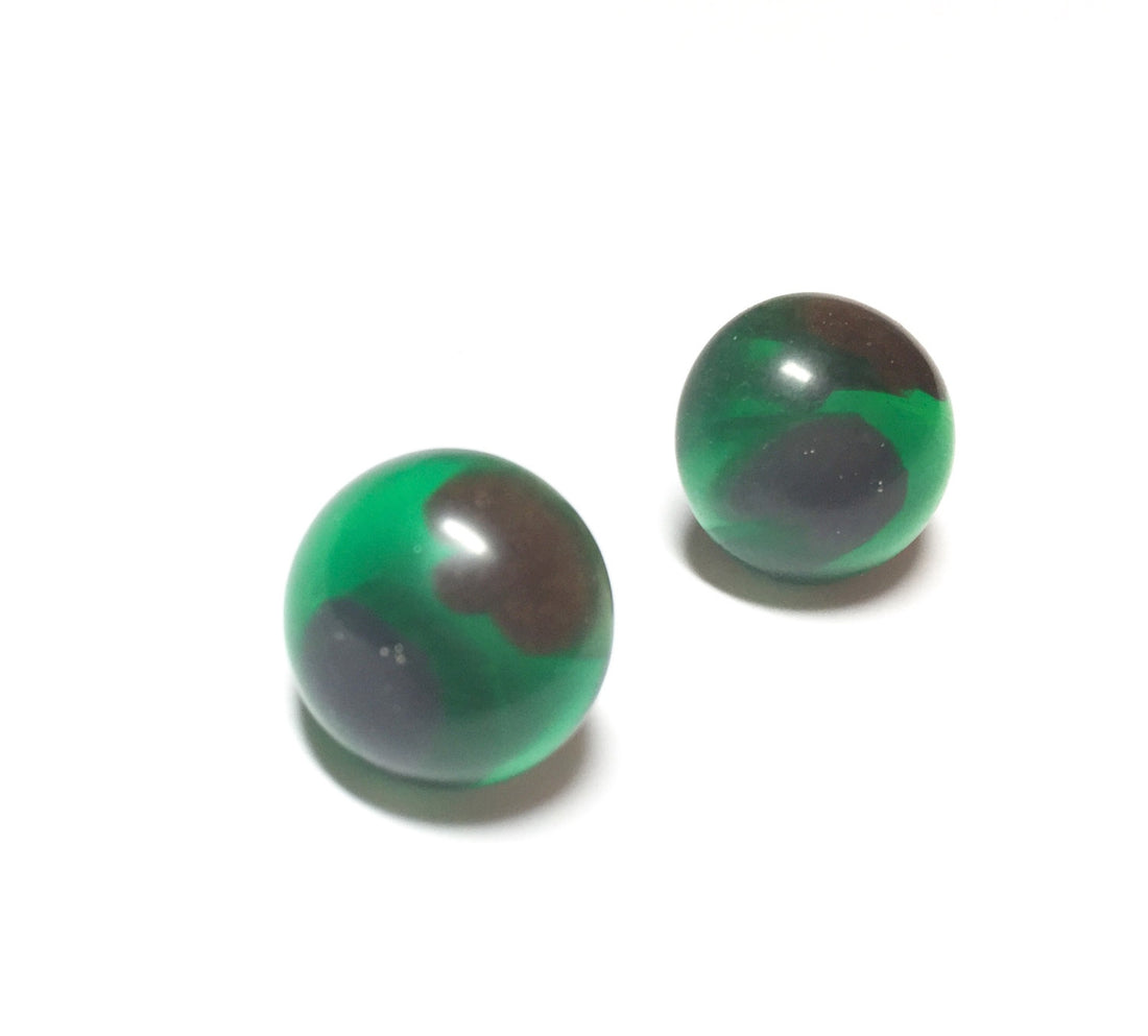 green gold earrings