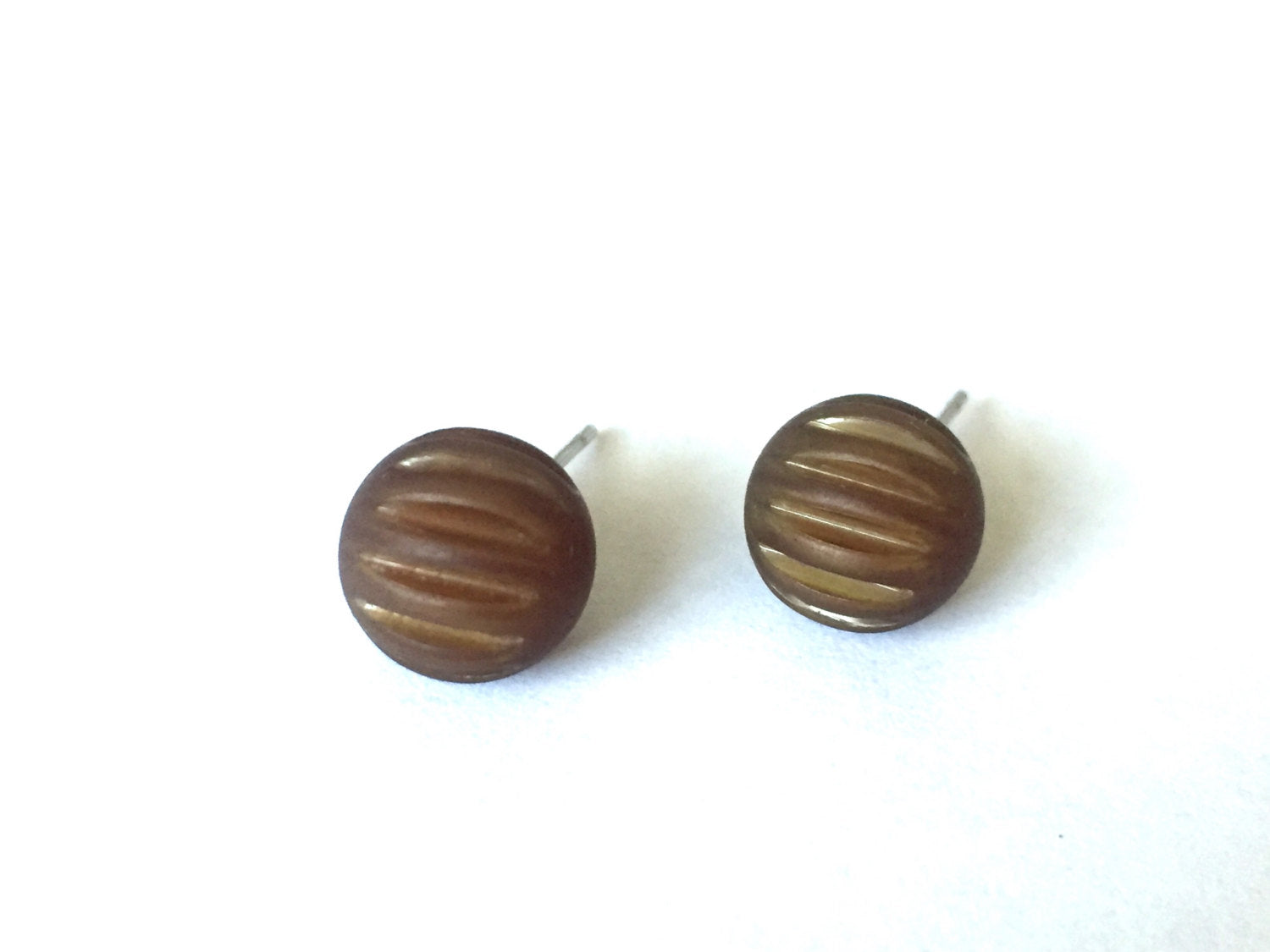 small brown stud earrings