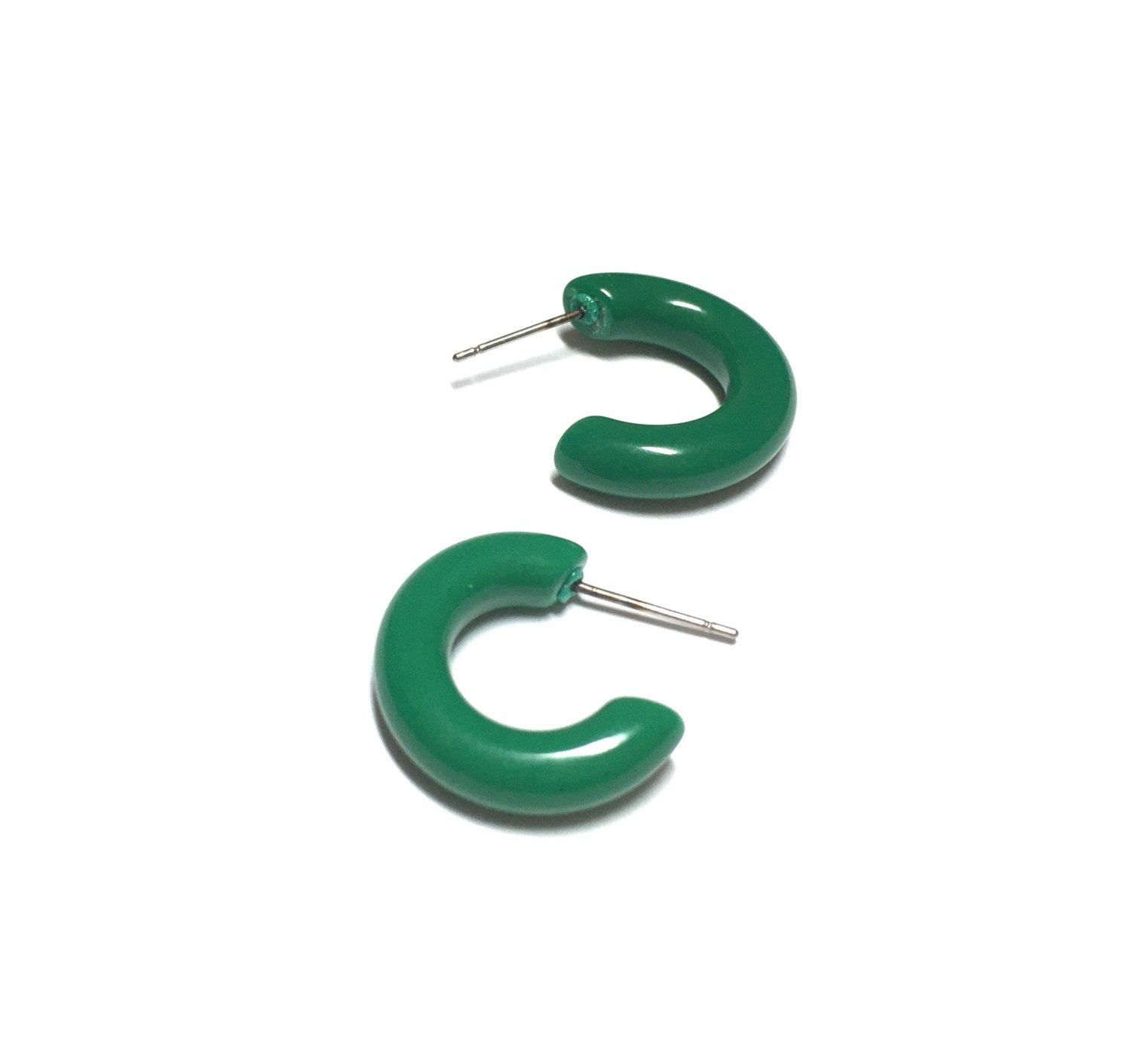 green small hoops