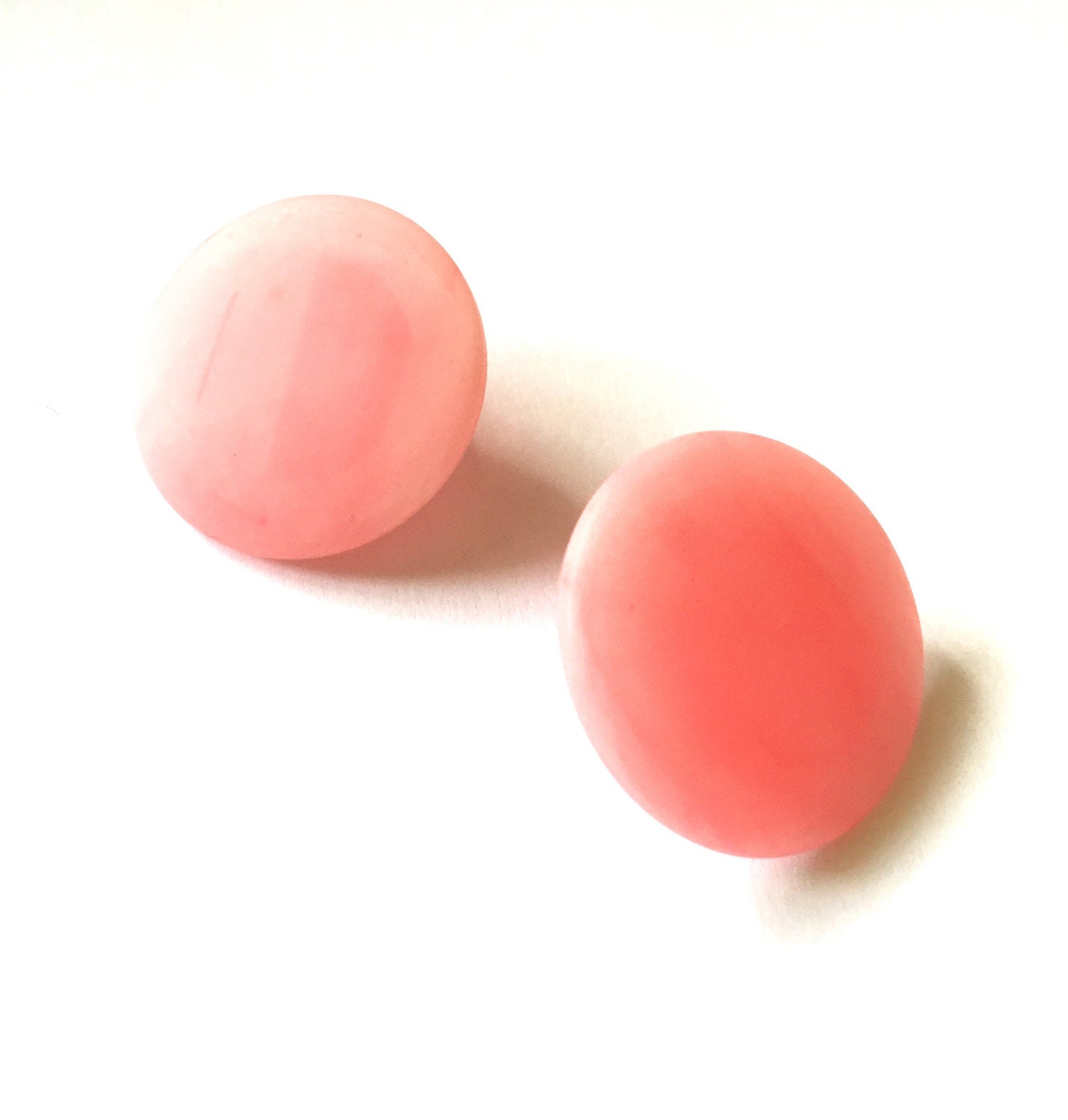 light pink round earrings
