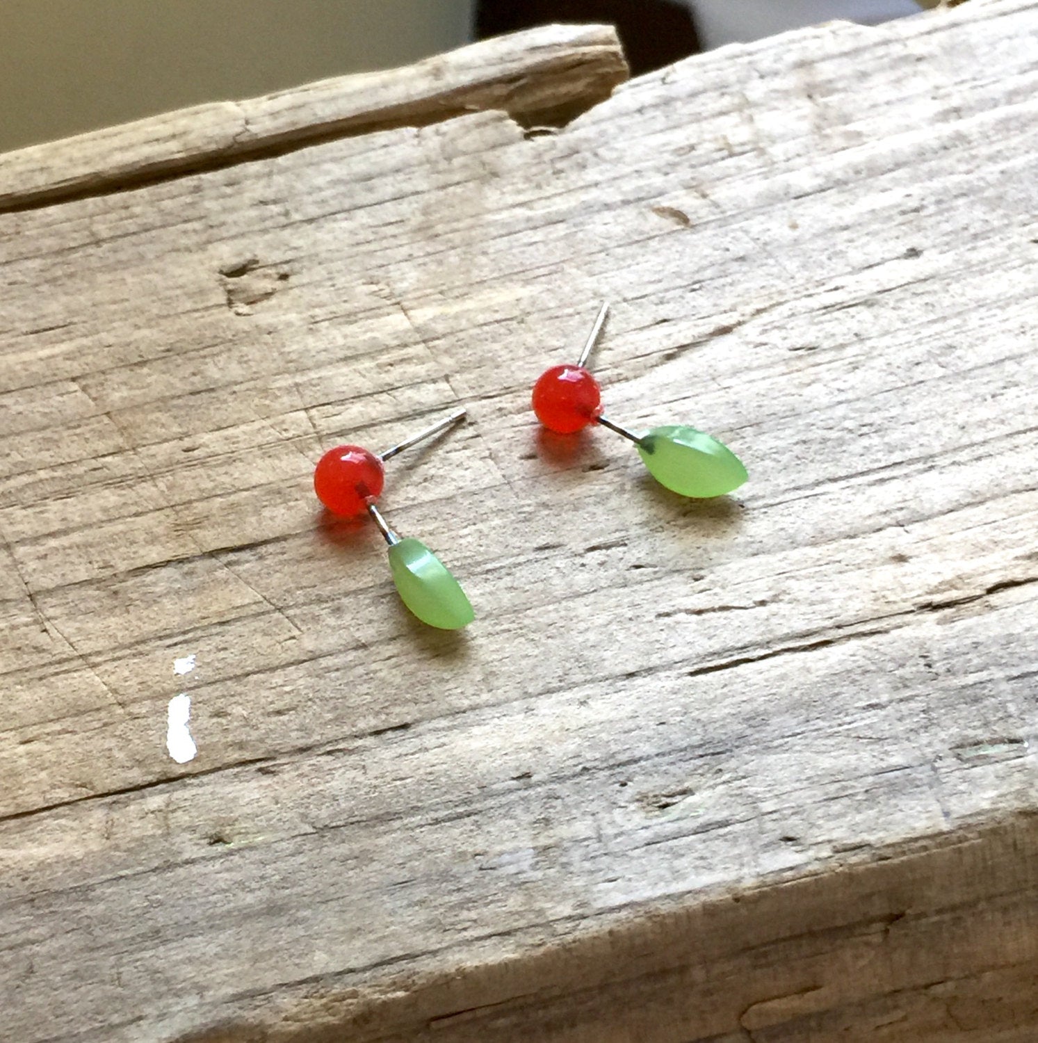 vintage lucite cherry earrings