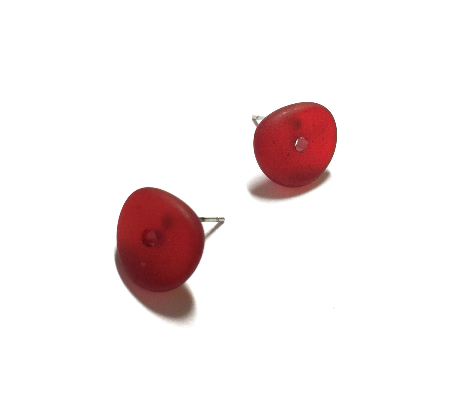 donut studs red