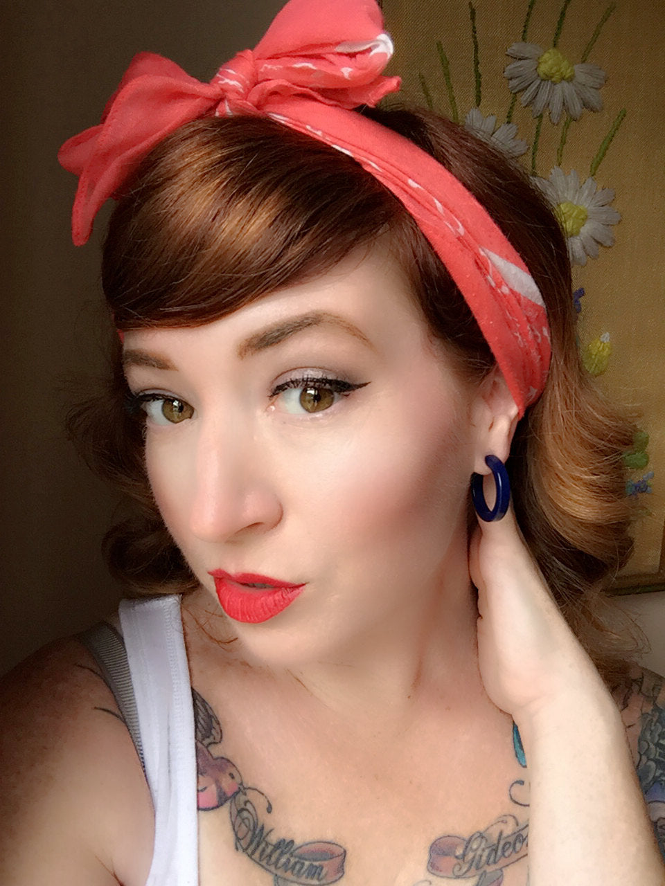 pin up style earrings