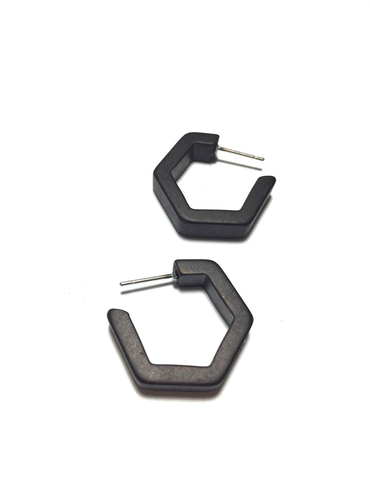 black faceted hoop earrings